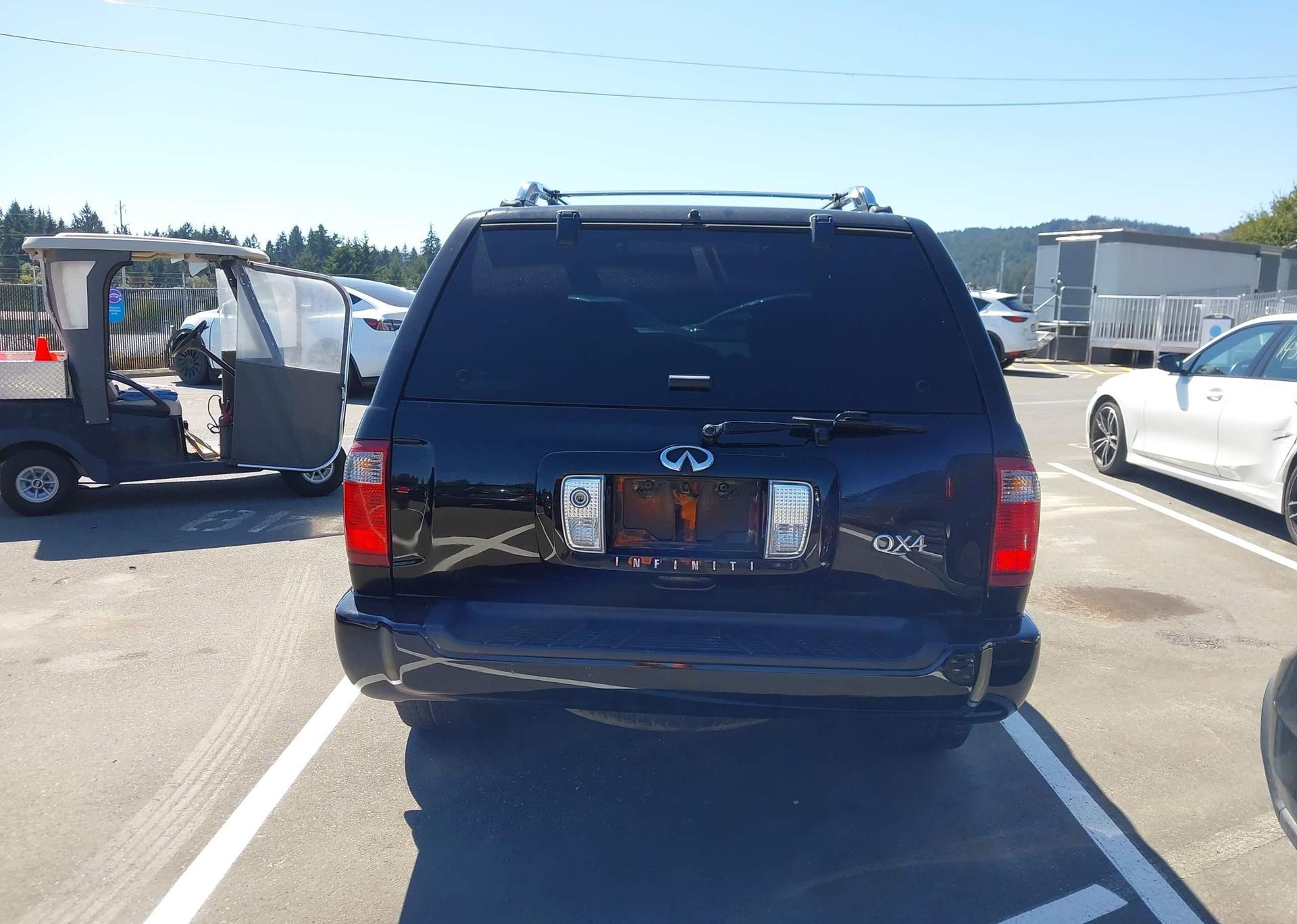 2003 INFINITI QX4