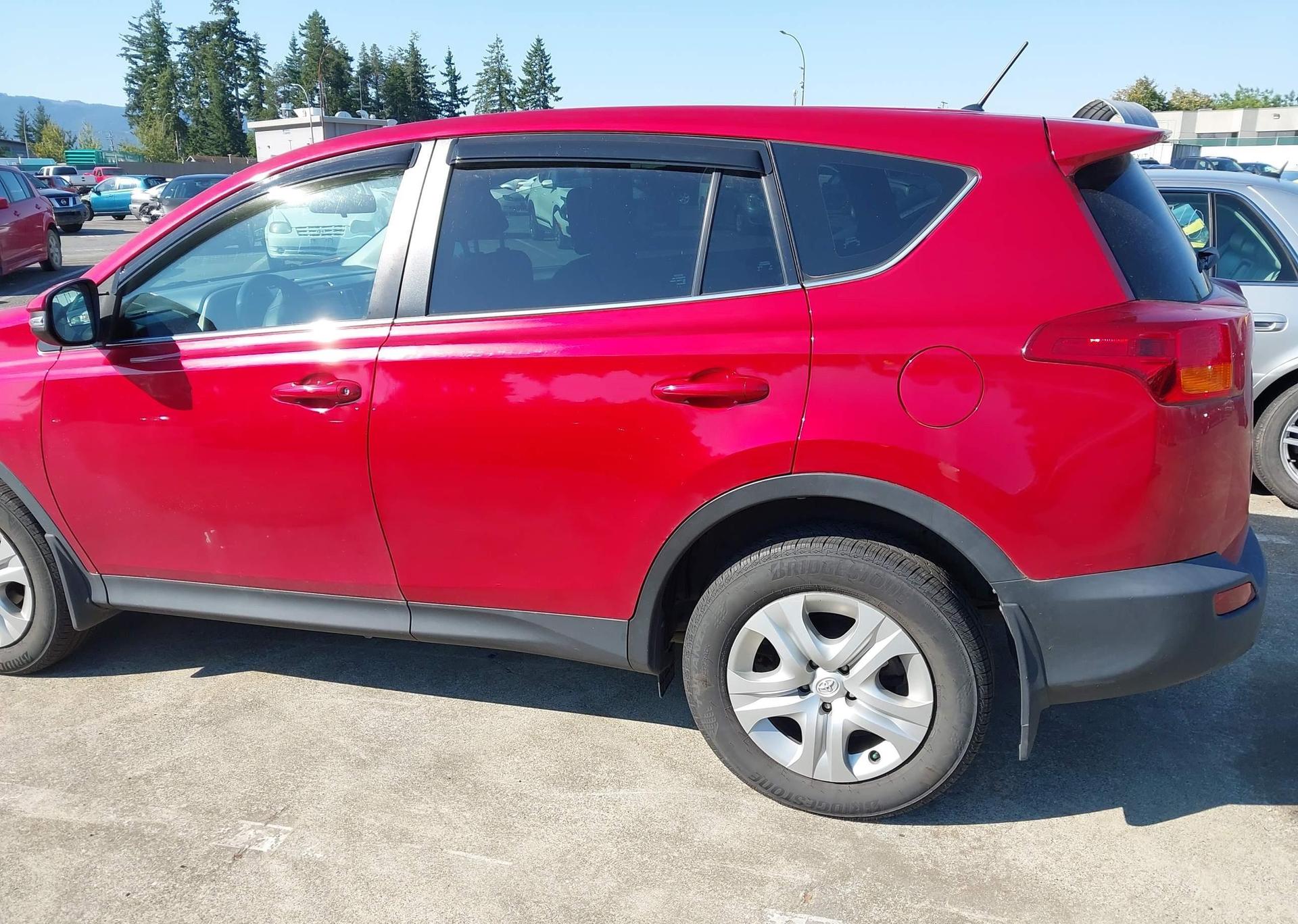 2014 TOYOTA RAV4