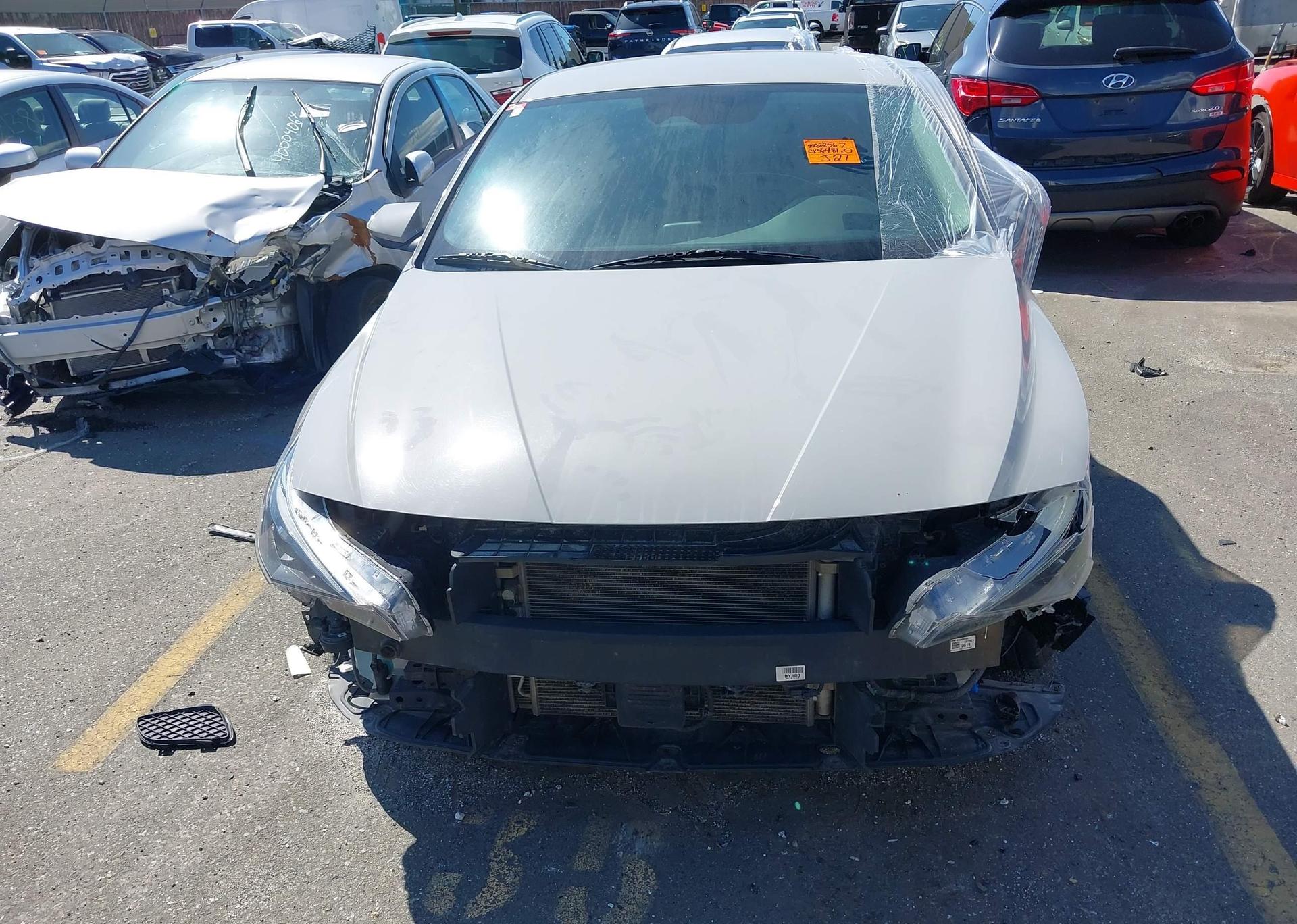 2022 HYUNDAI ELANTRA BLUE