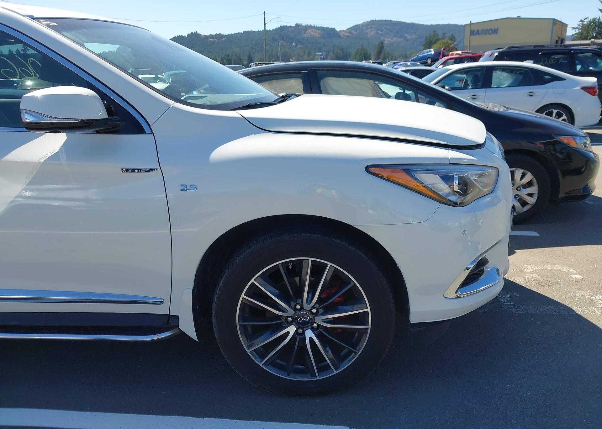 2016 INFINITI QX60