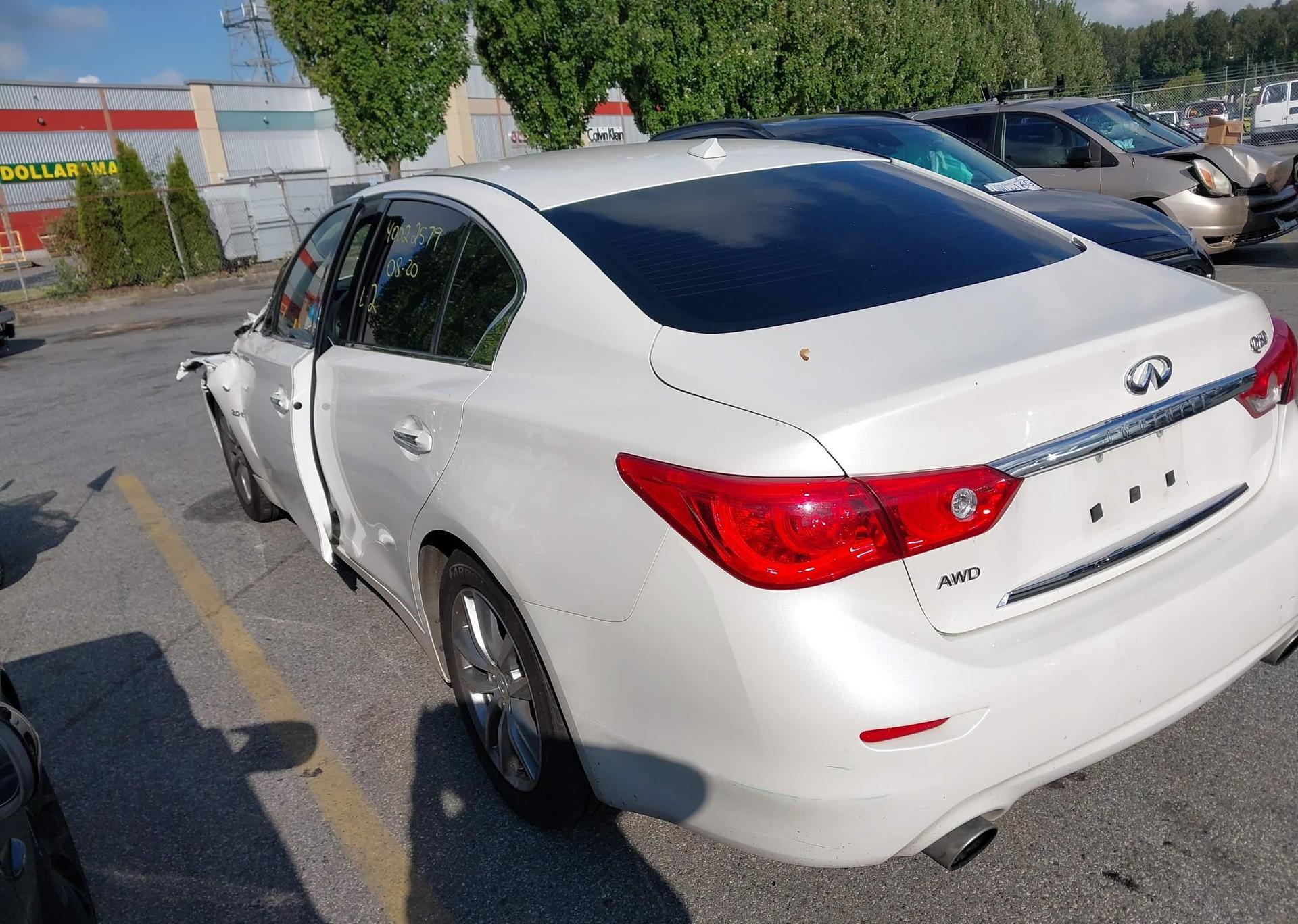 2016 INFINITI Q50
