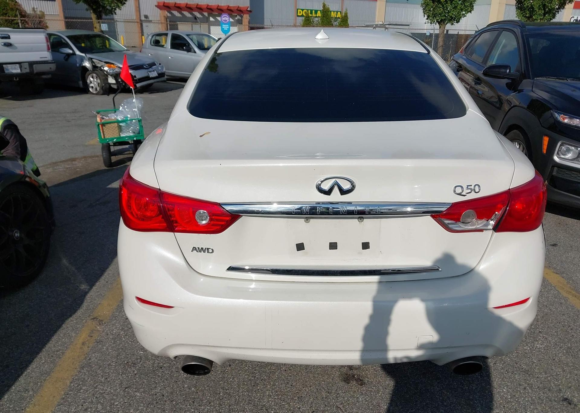 2016 INFINITI Q50
