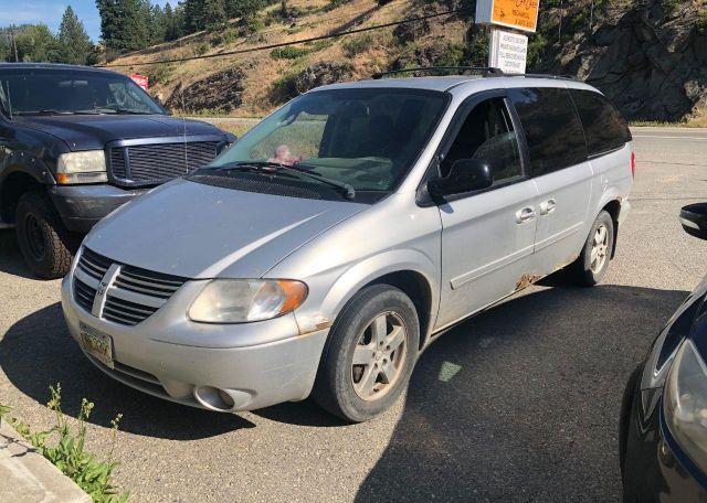 2006 DODGE GRAND CARAVAN SXT
