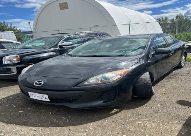 2013 MAZDA 3 I