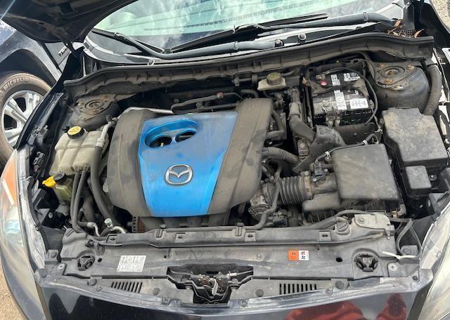 2013 MAZDA 3 I