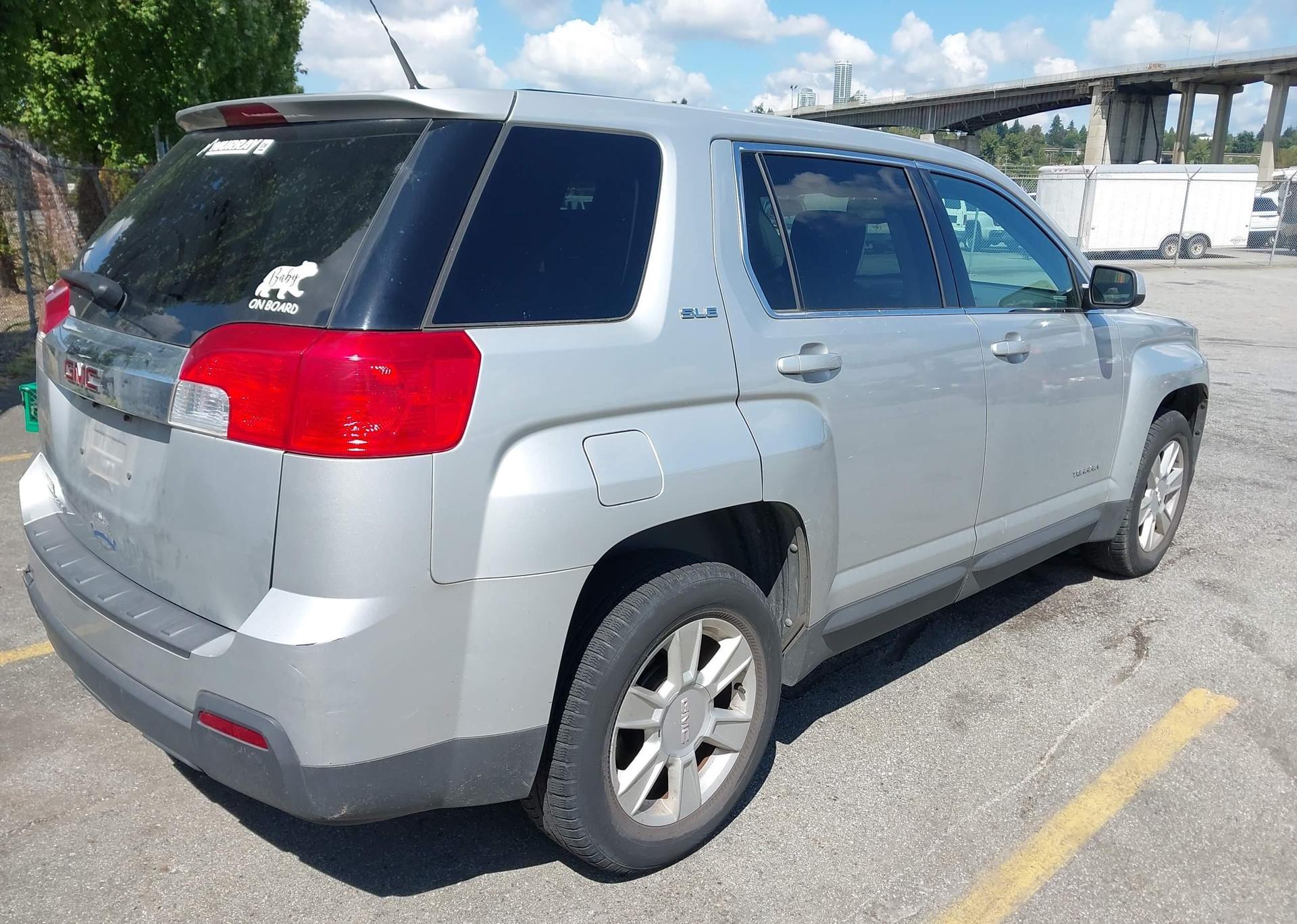 2010 GMC TERRAIN SLE