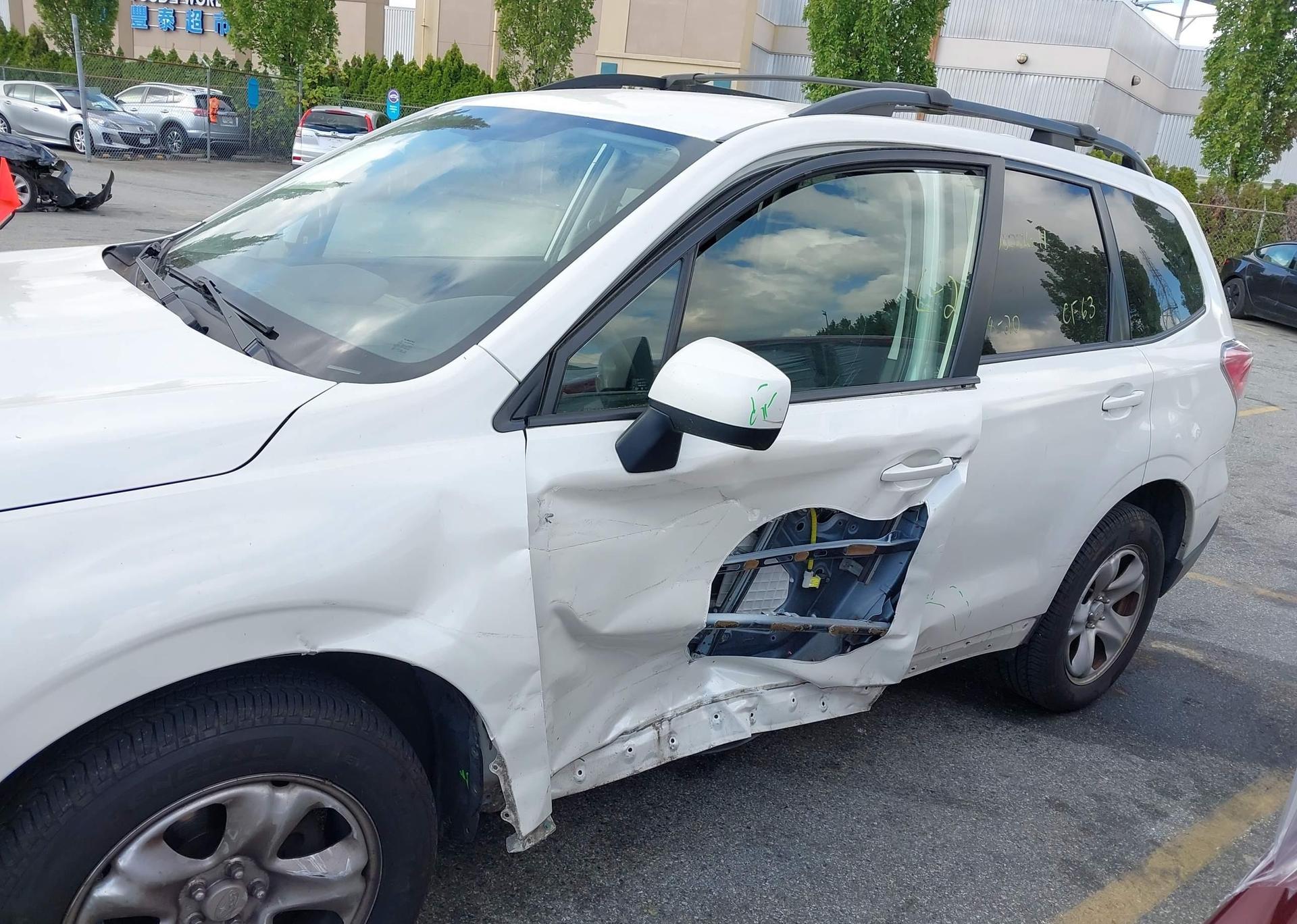 2017 SUBARU FORESTER 2.5I