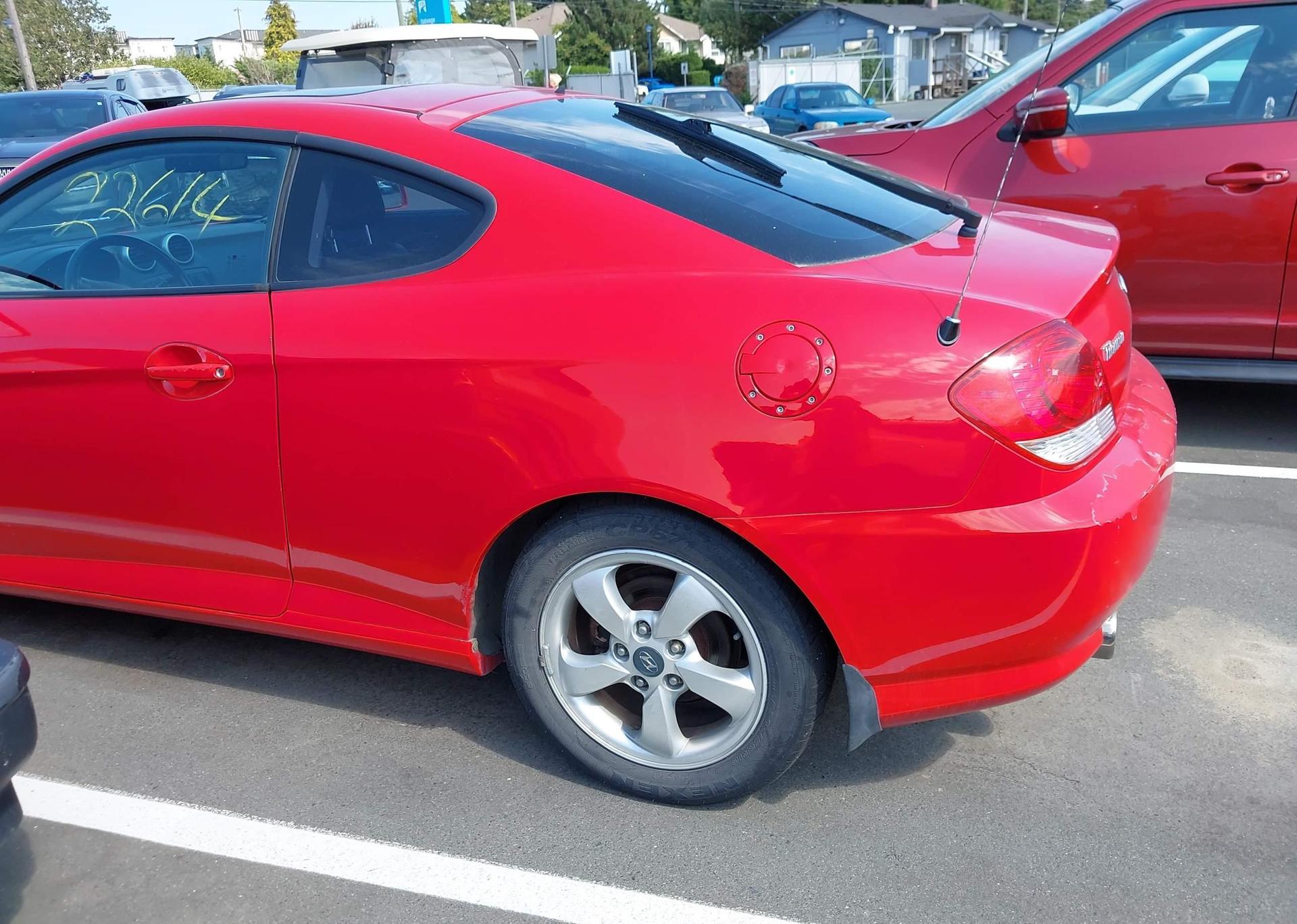 2006 HYUNDAI TIBURON SE