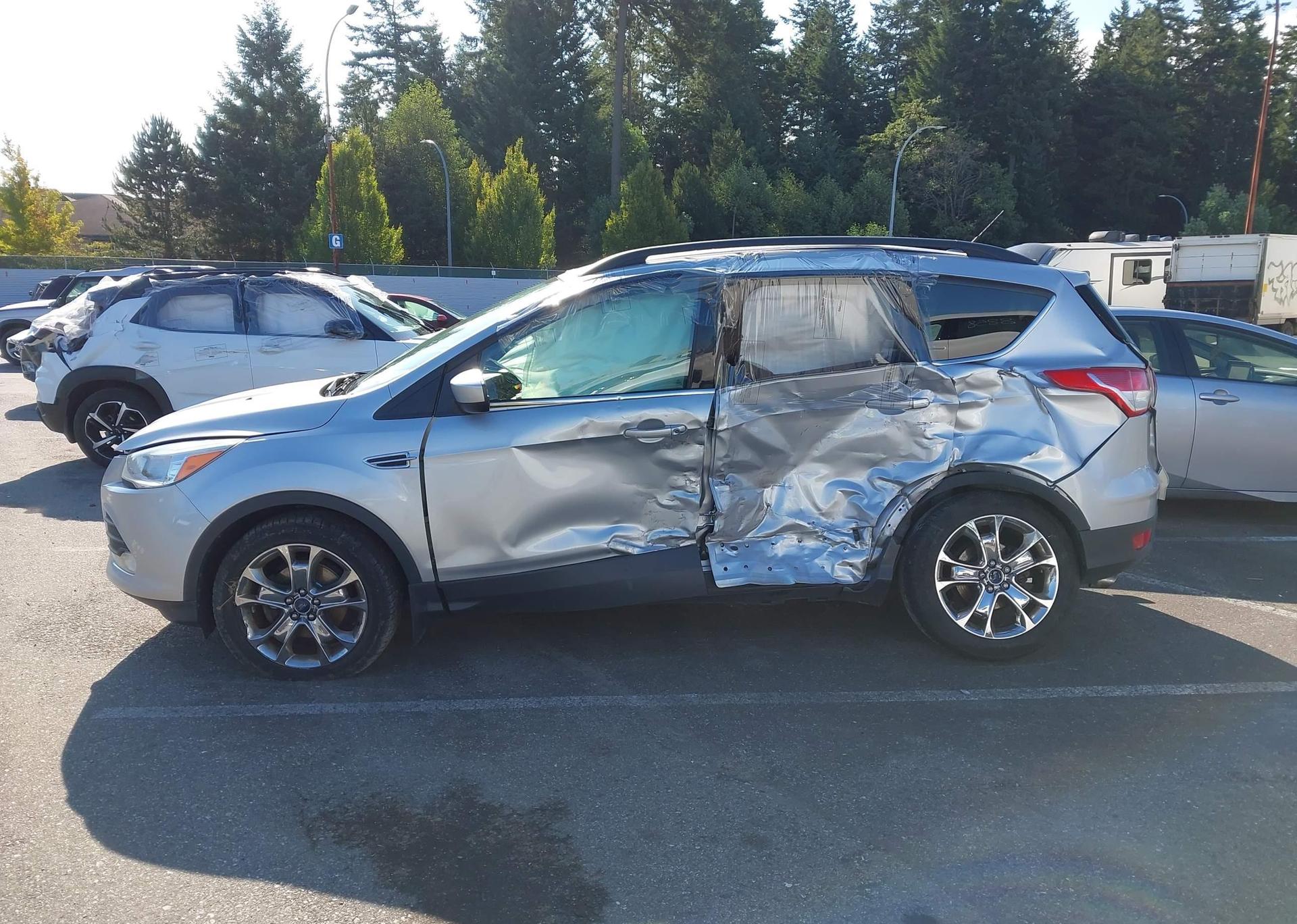2014 FORD ESCAPE SE