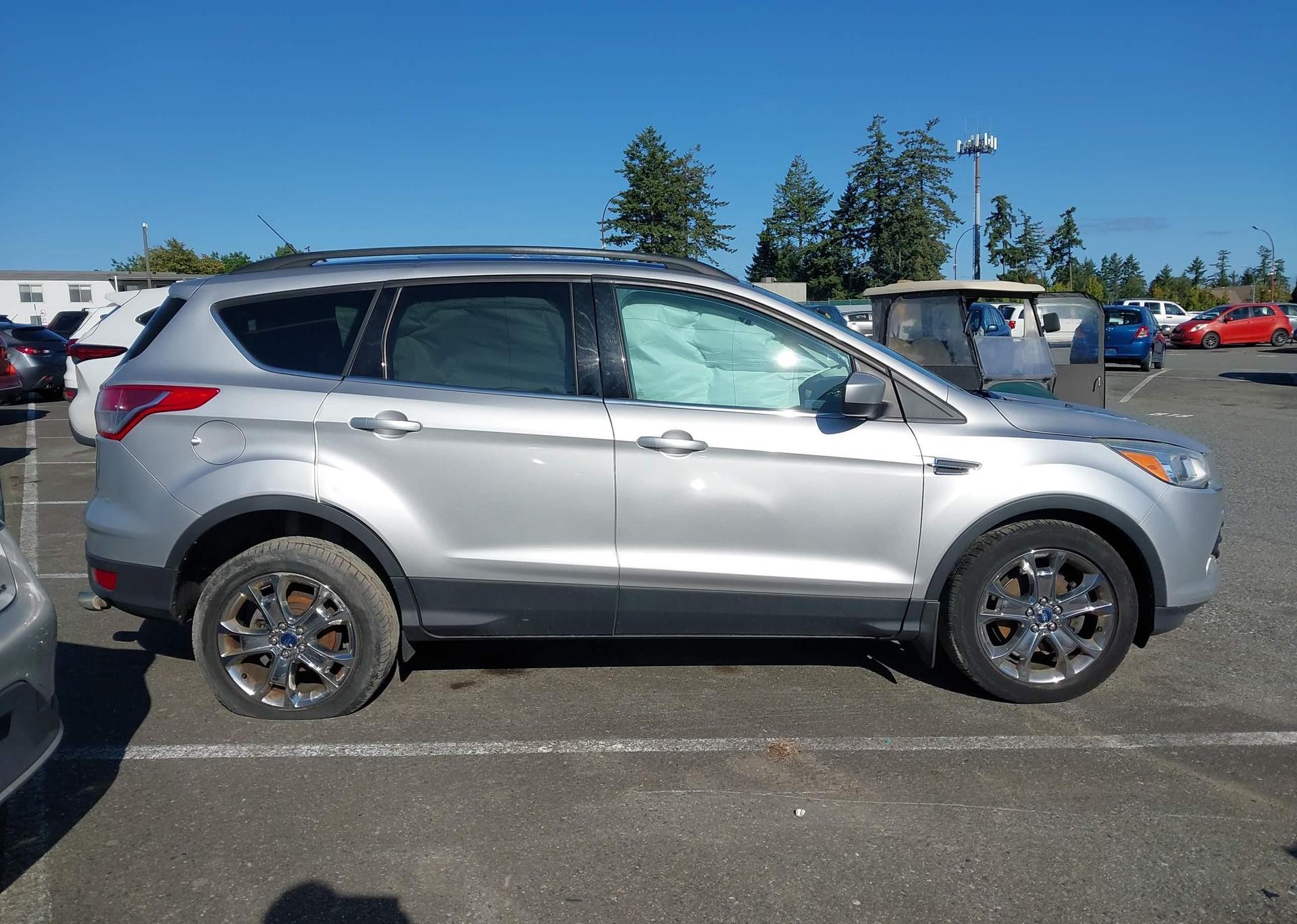 2014 FORD ESCAPE SE