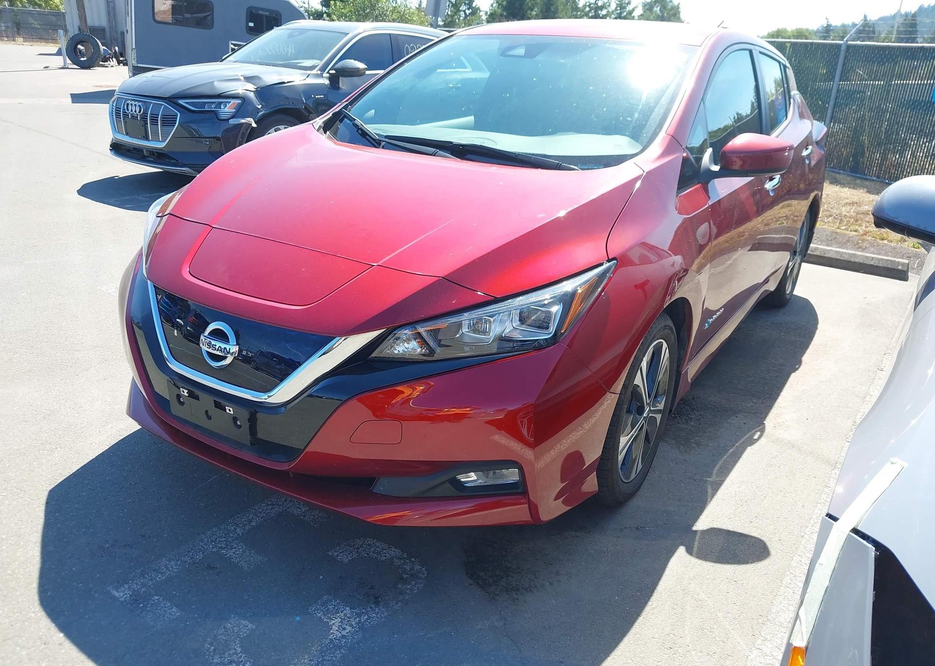 2019 NISSAN LEAF