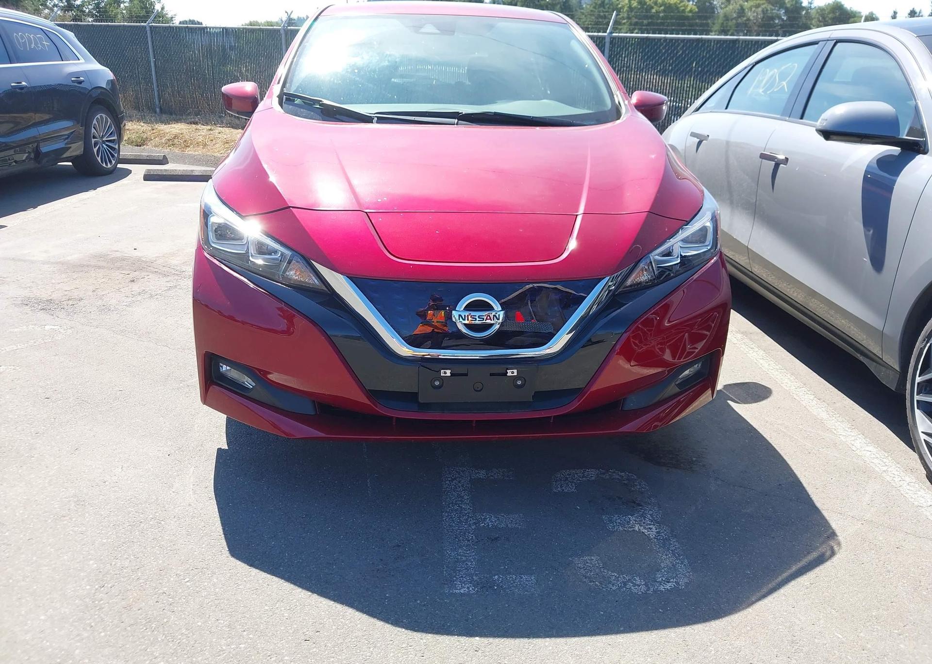 2019 NISSAN LEAF
