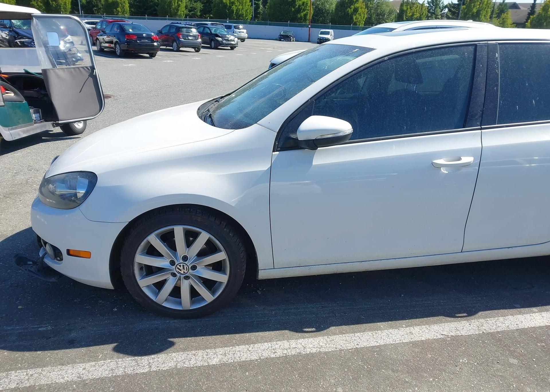 2012 VOLKSWAGEN GOLF