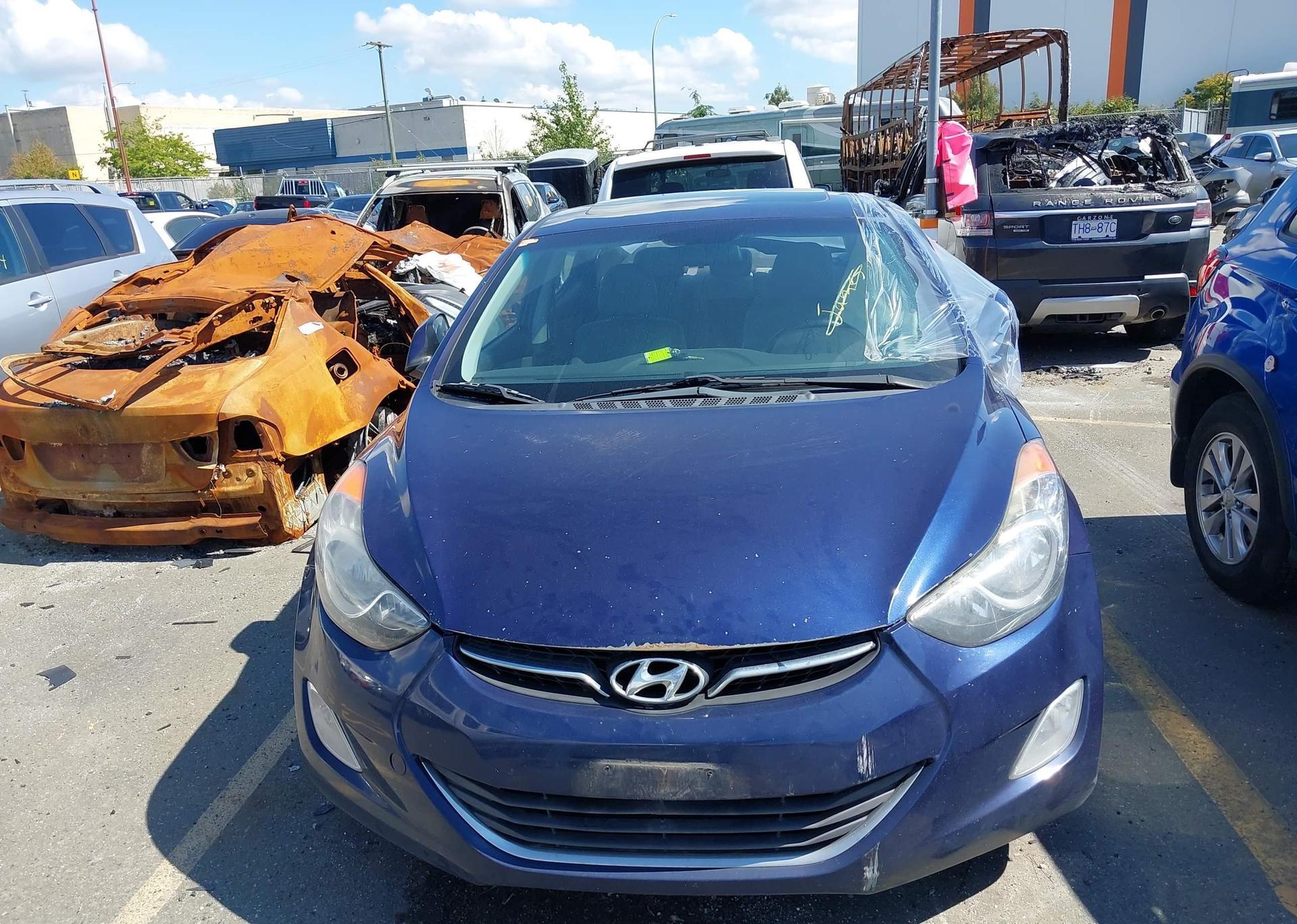 2013 HYUNDAI ELANTRA GLS