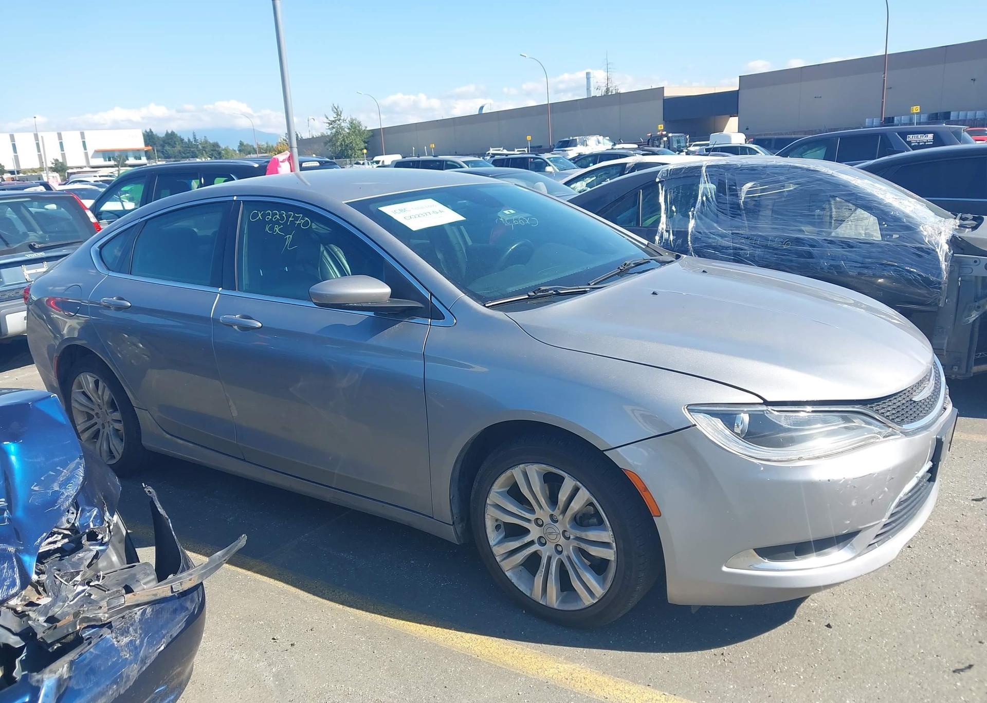 2015 CHRYSLER 200