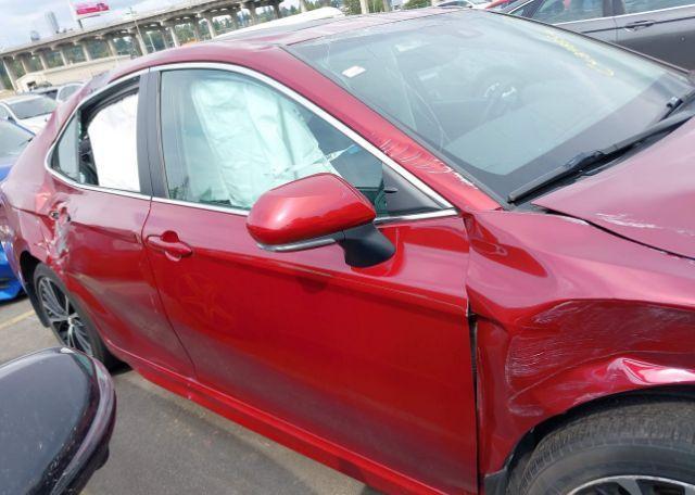 2018 TOYOTA CAMRY L