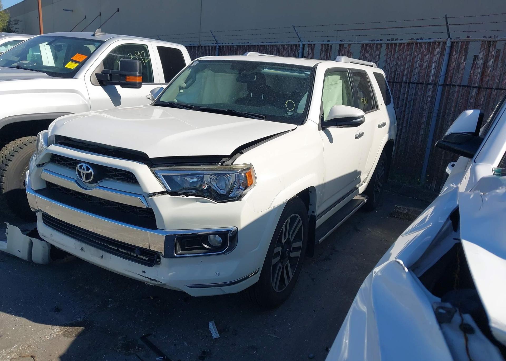 2015 TOYOTA 4RUNNER SR5