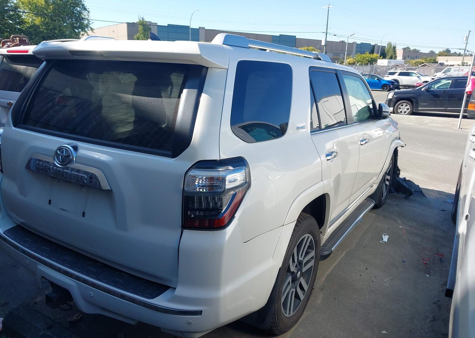 2015 TOYOTA 4RUNNER SR5