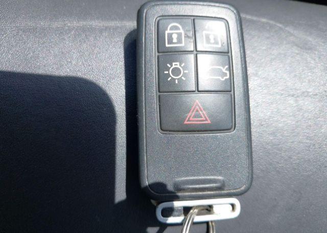 2011 VOLVO S80 3.2