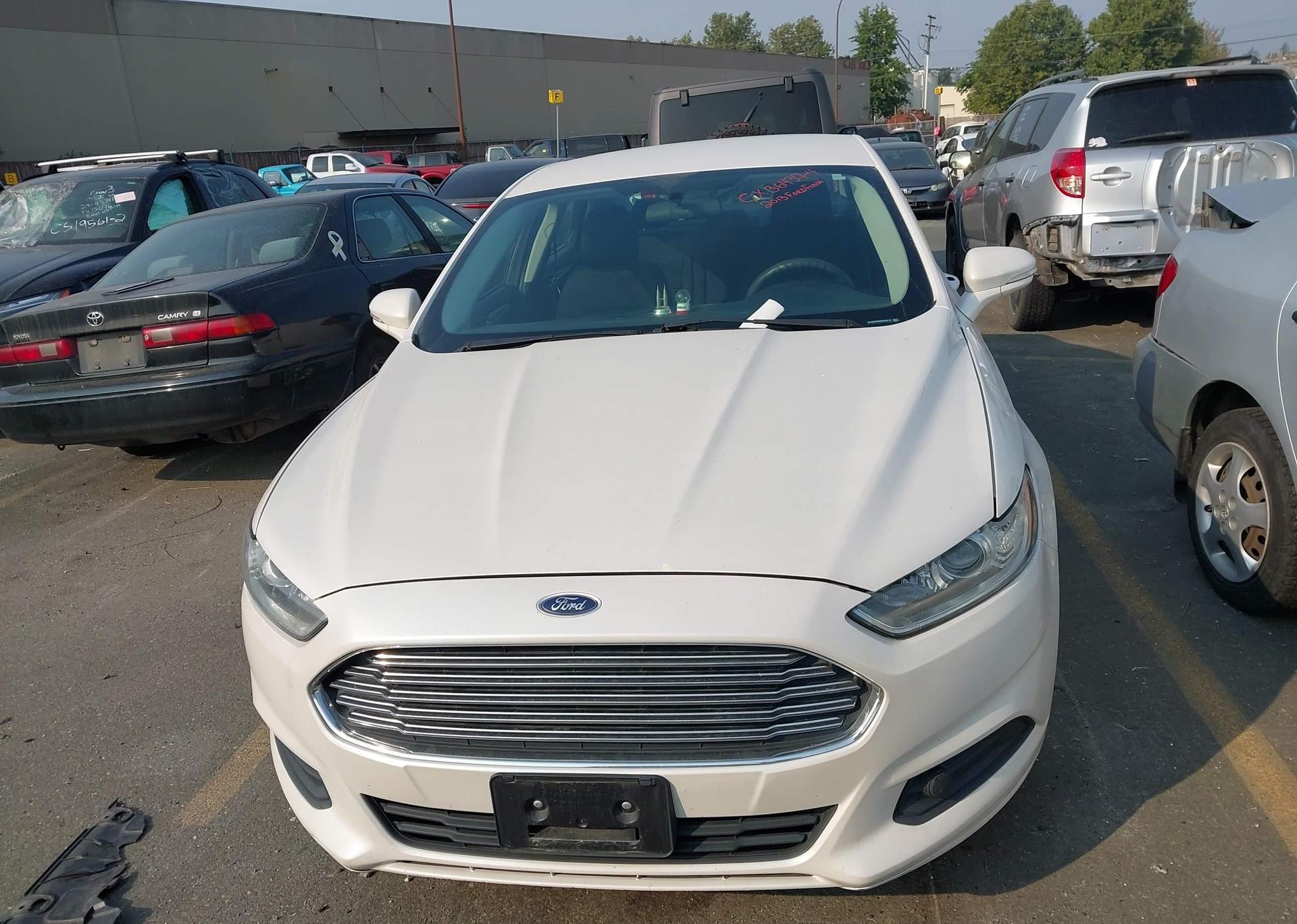2013 FORD FUSION SE