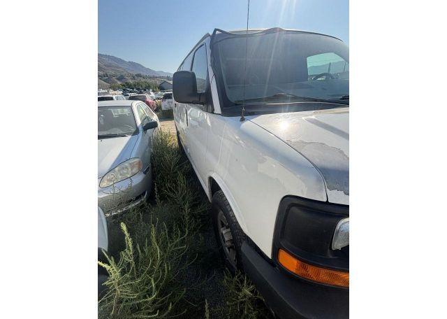 2008 GMC SAVANA G2500