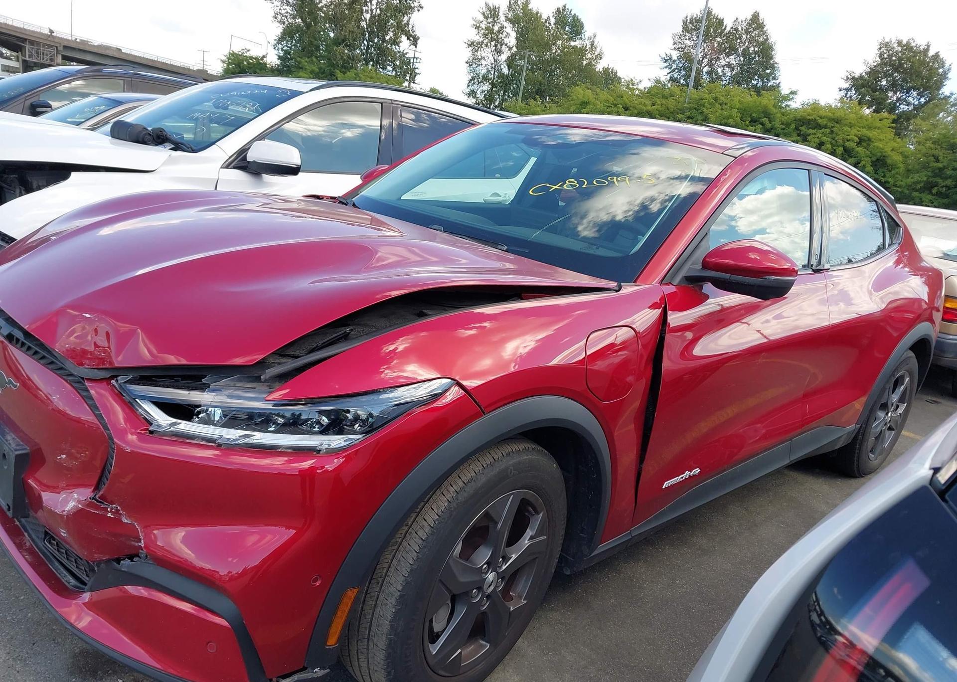 2021 FORD MUSTANG MACH-E SELECT