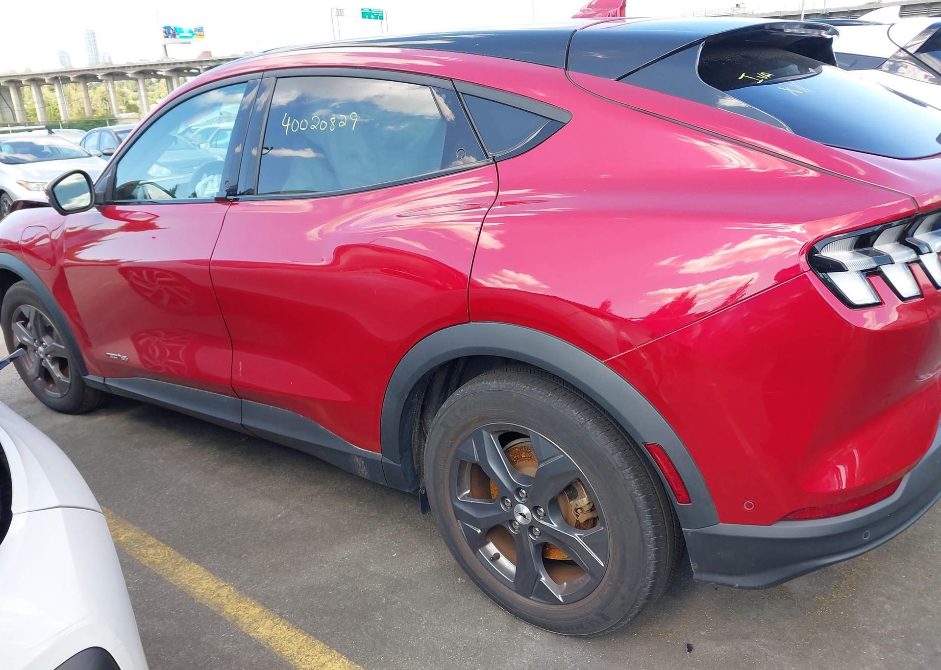 2021 FORD MUSTANG MACH-E SELECT