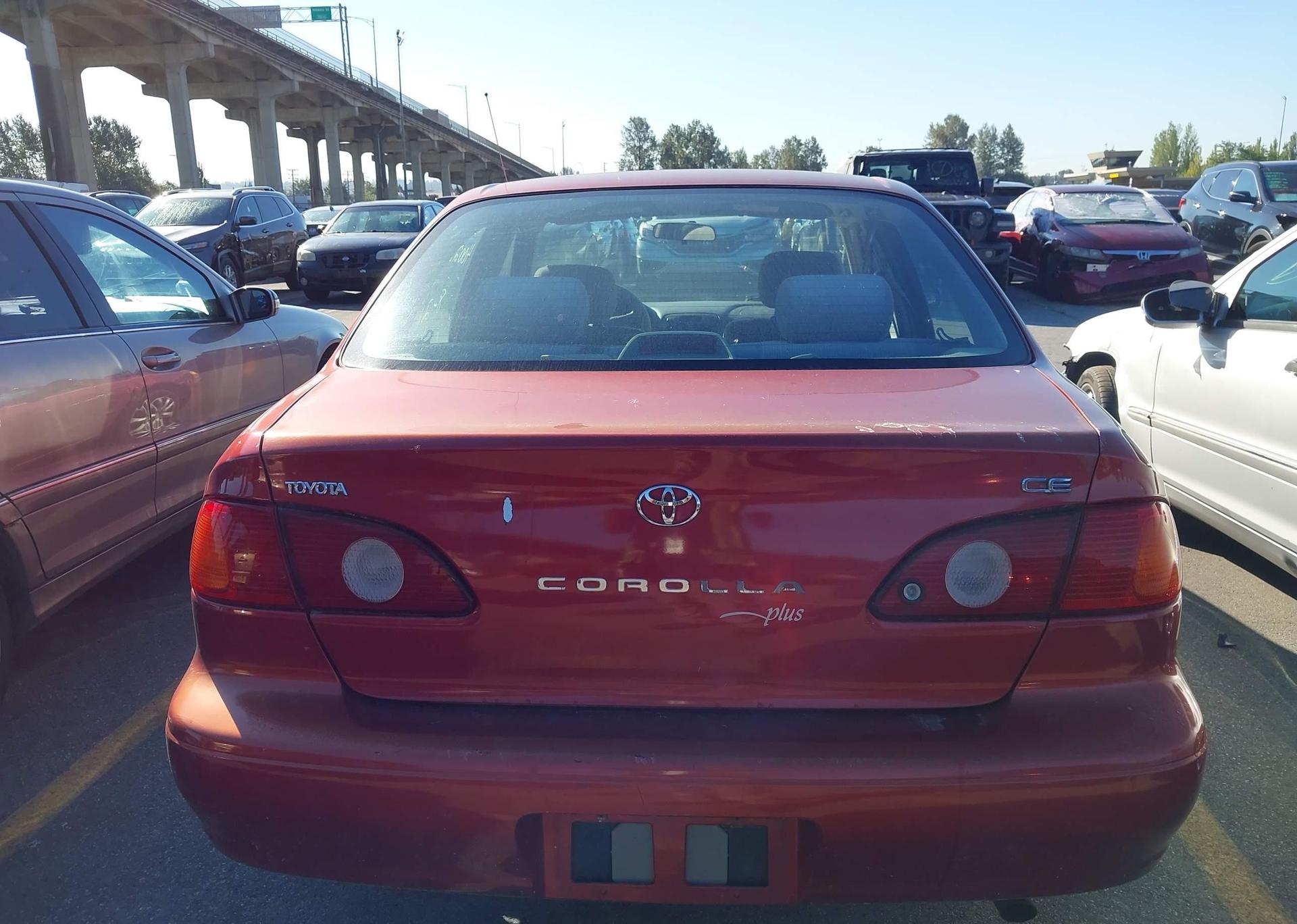 2002 TOYOTA COROLLA CE