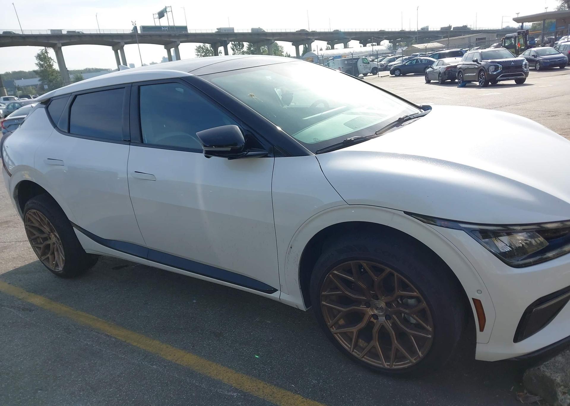 2023 KIA EV6
