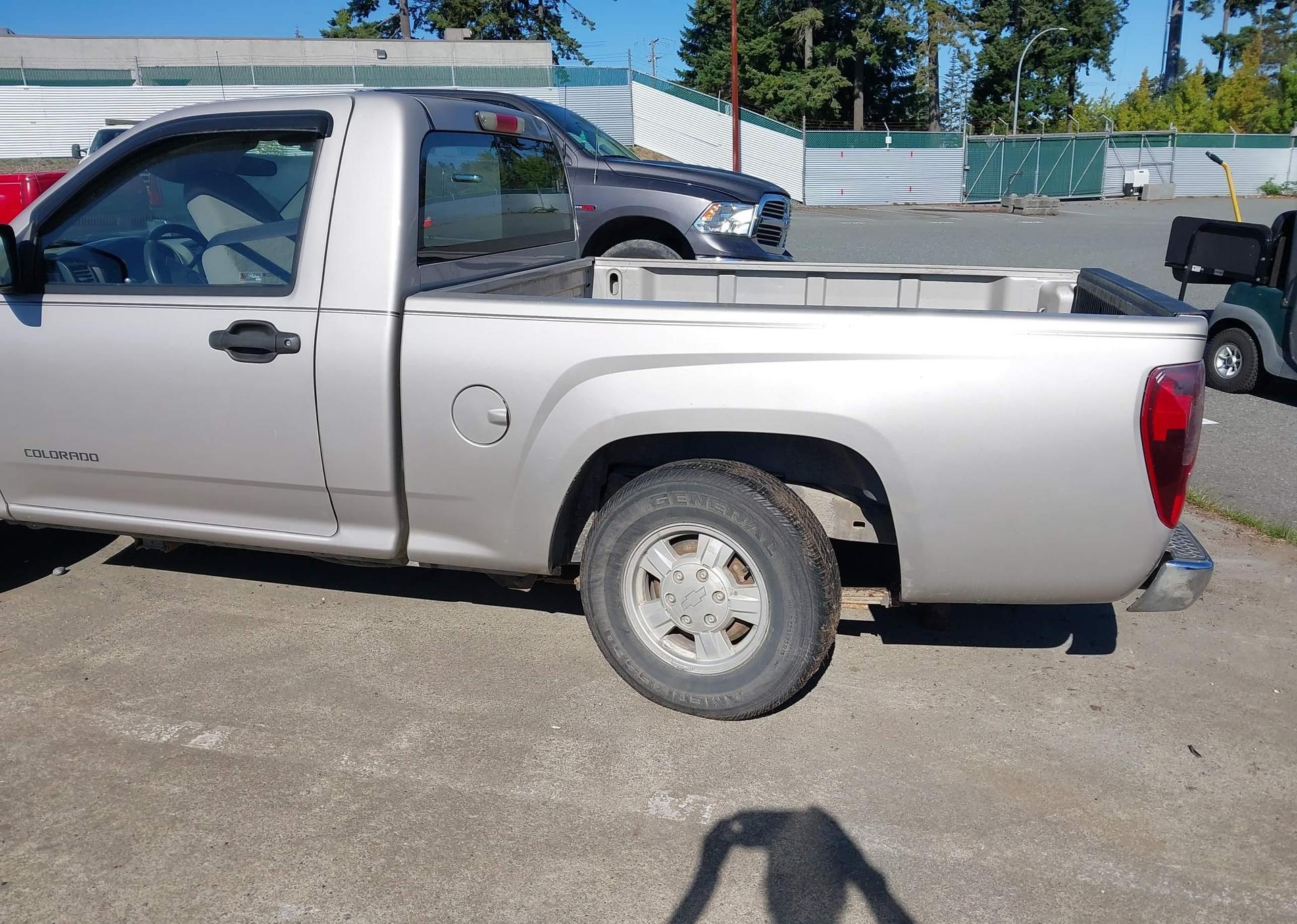 2004 CHEVROLET COLORADO