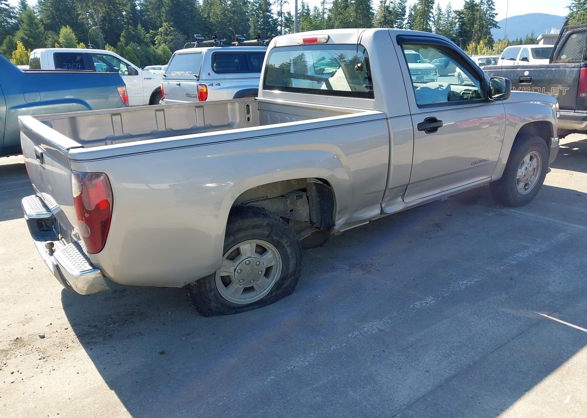 2004 CHEVROLET COLORADO