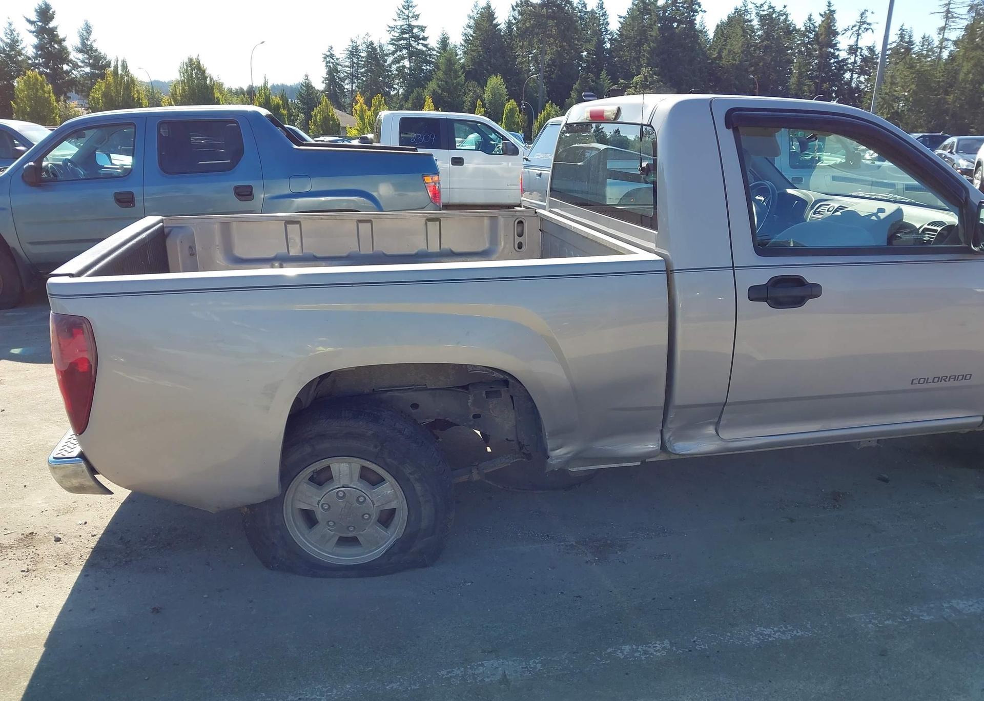 2004 CHEVROLET COLORADO