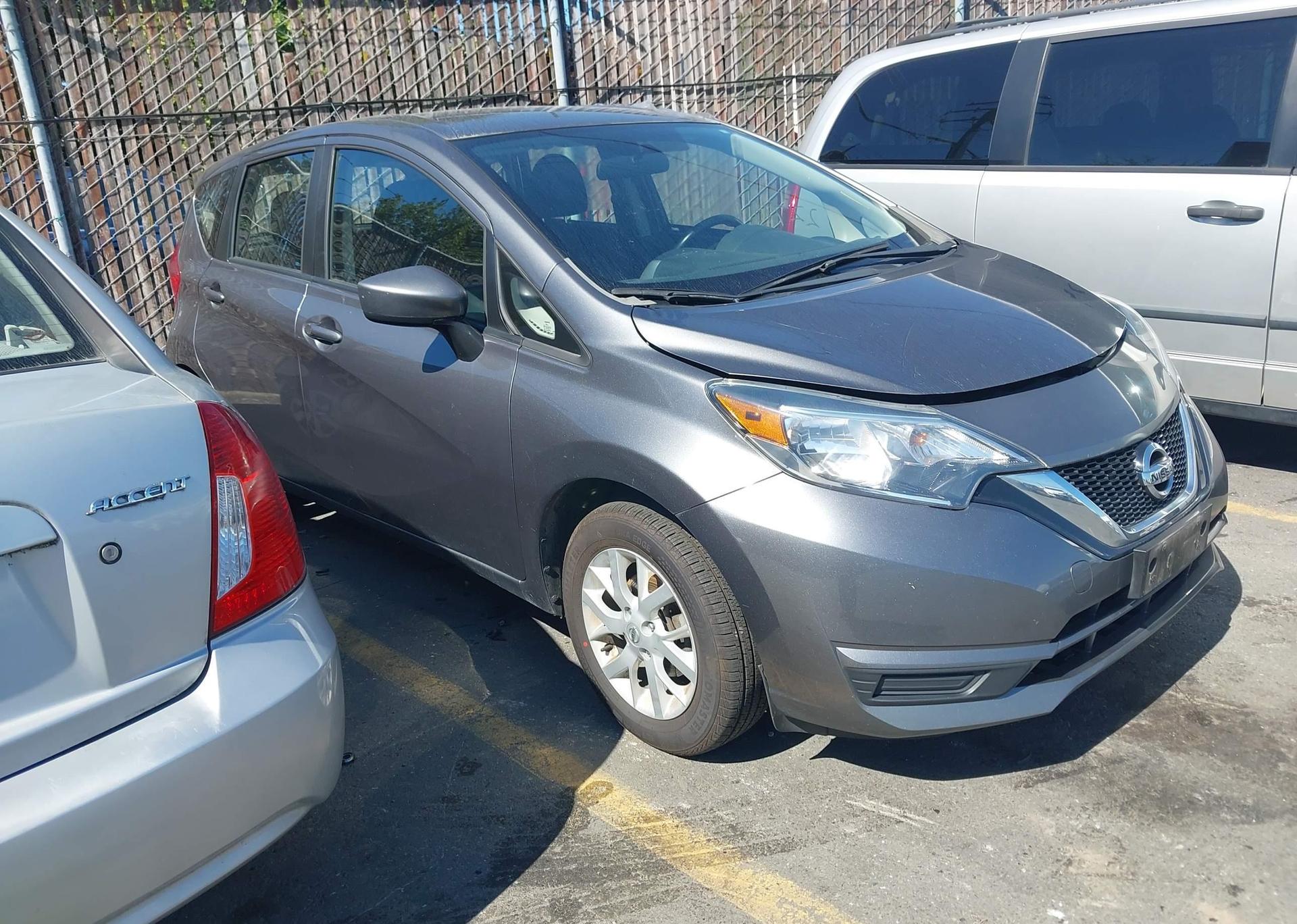 2018 NISSAN VERSA