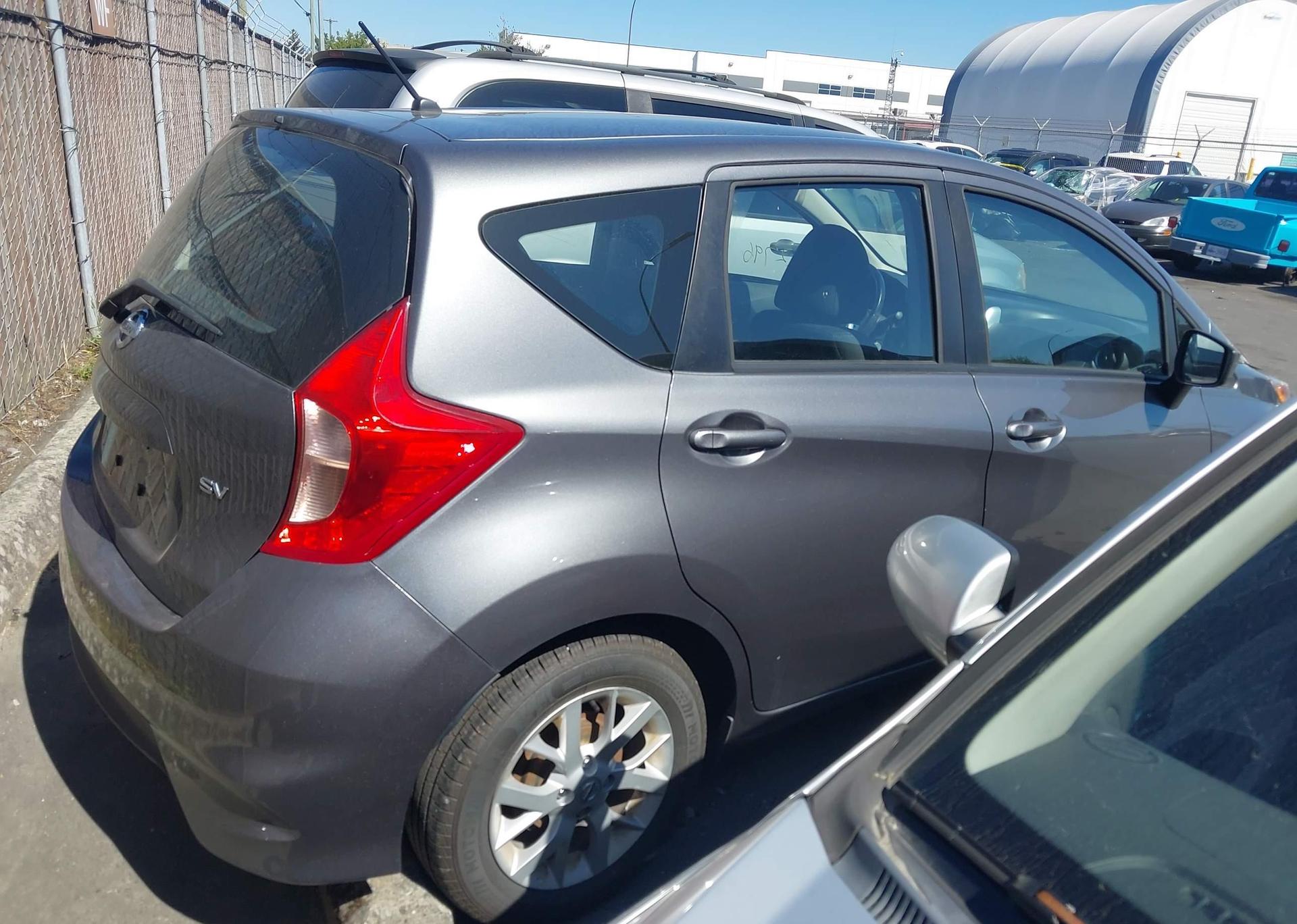 2018 NISSAN VERSA