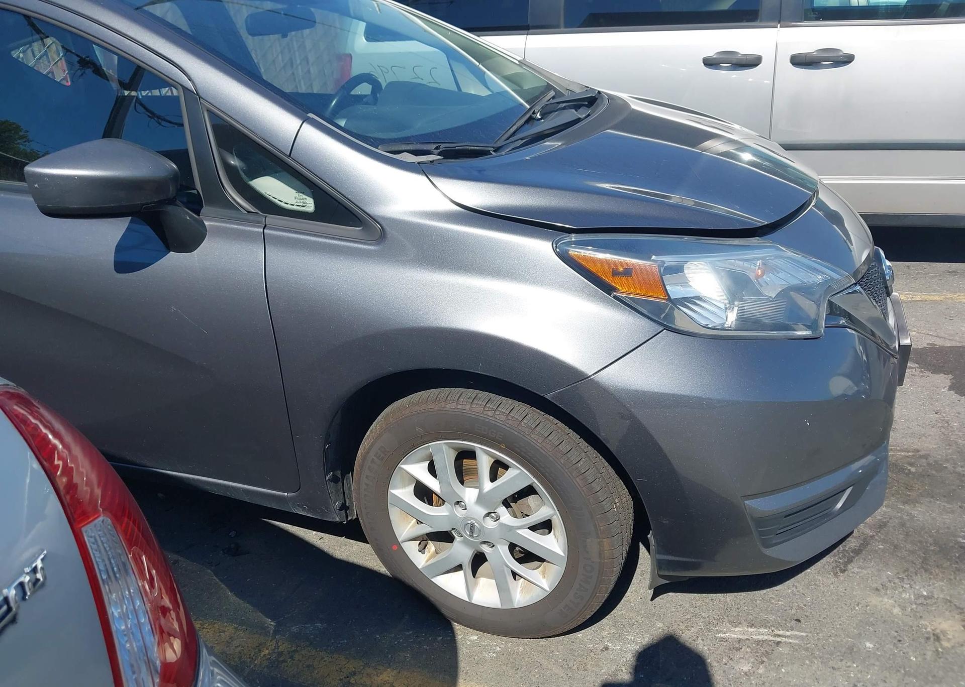 2018 NISSAN VERSA