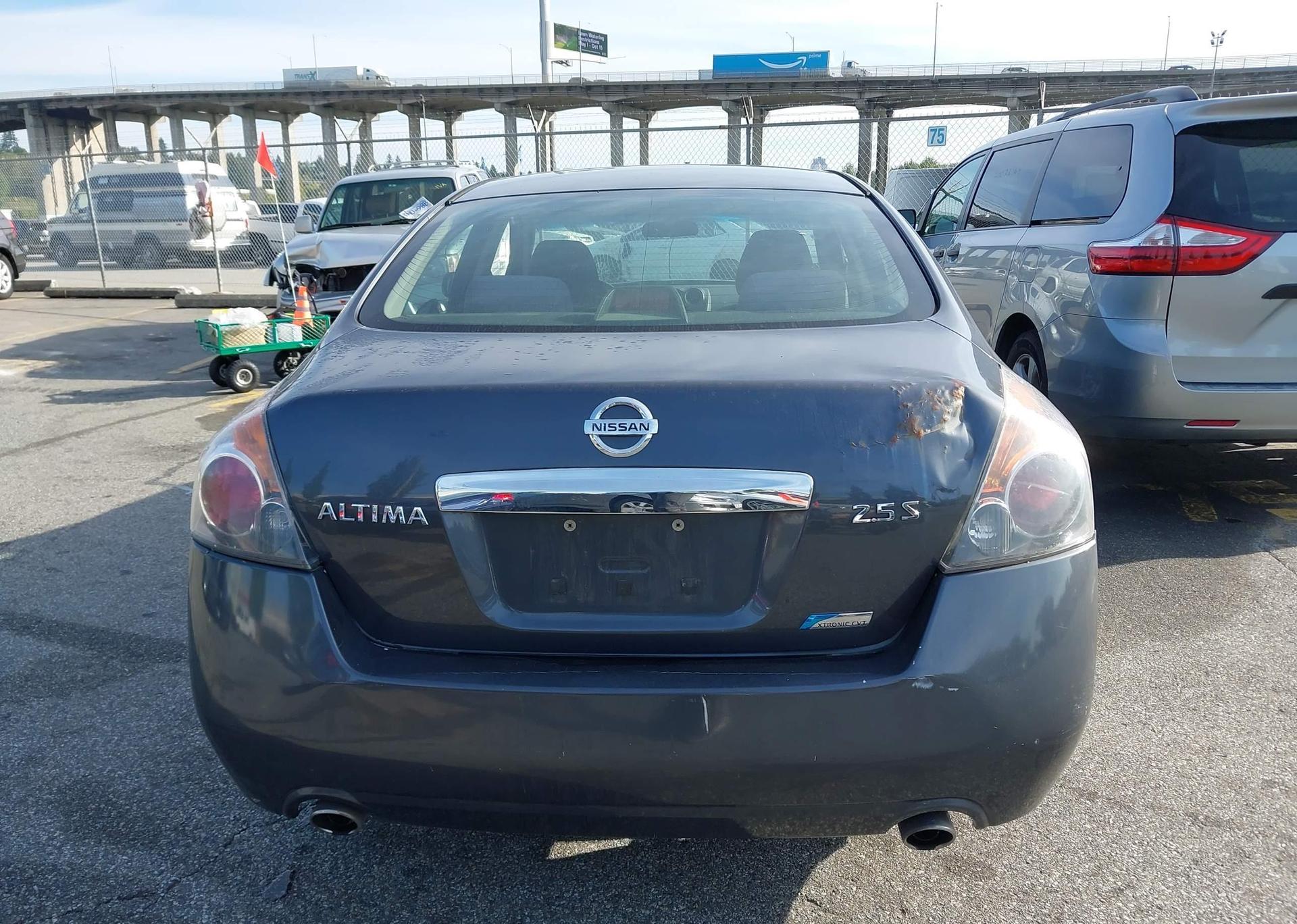 2010 NISSAN Altima S