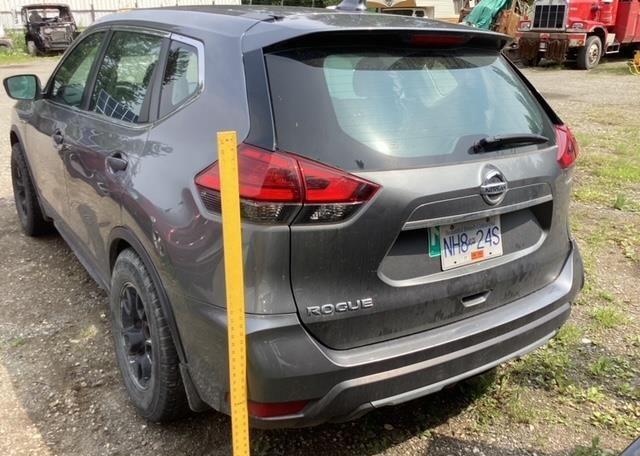 2017 NISSAN ROGUE