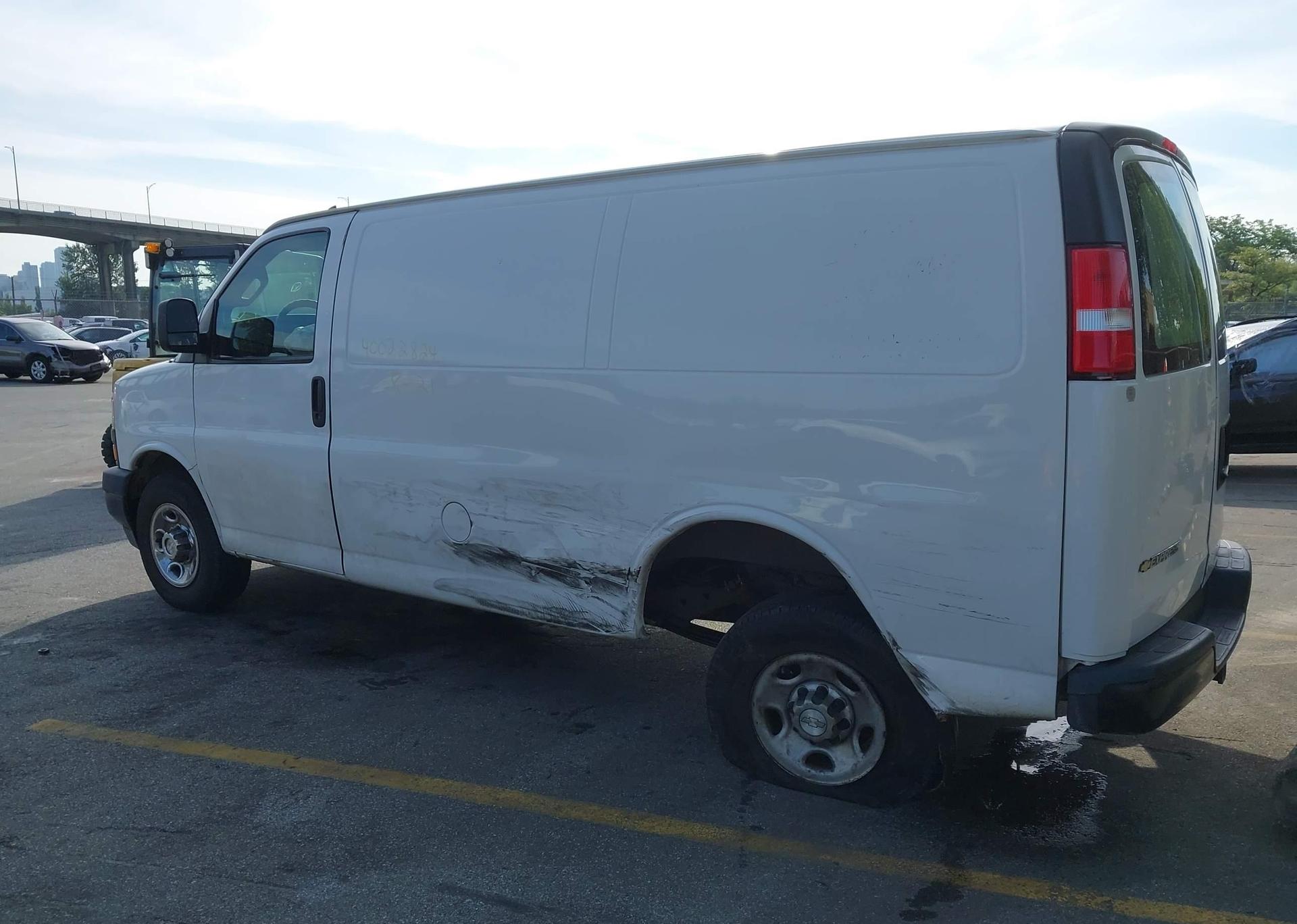 2018 CHEVROLET EXPRESS G2500