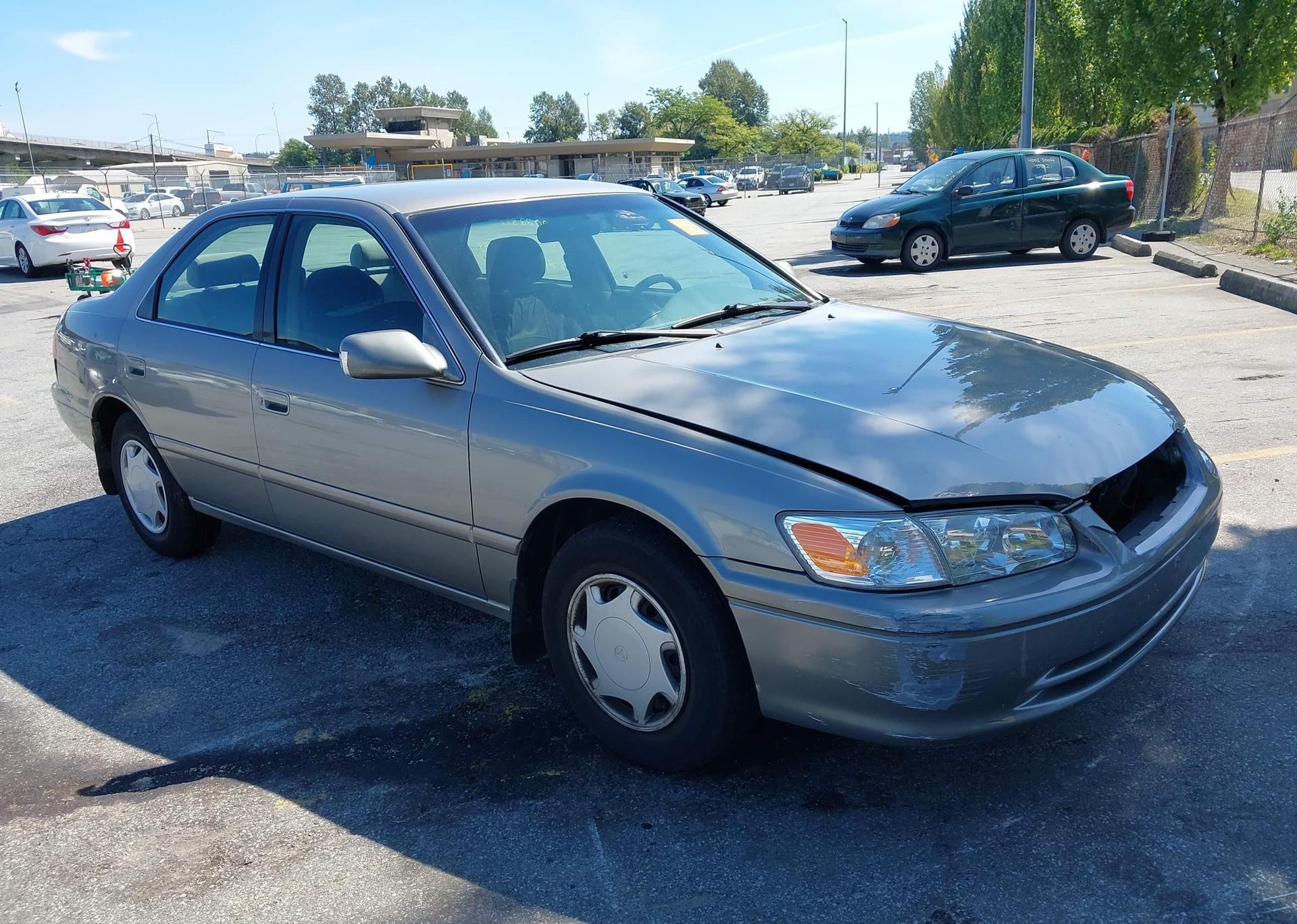 2000 TOYOTA CAMRY