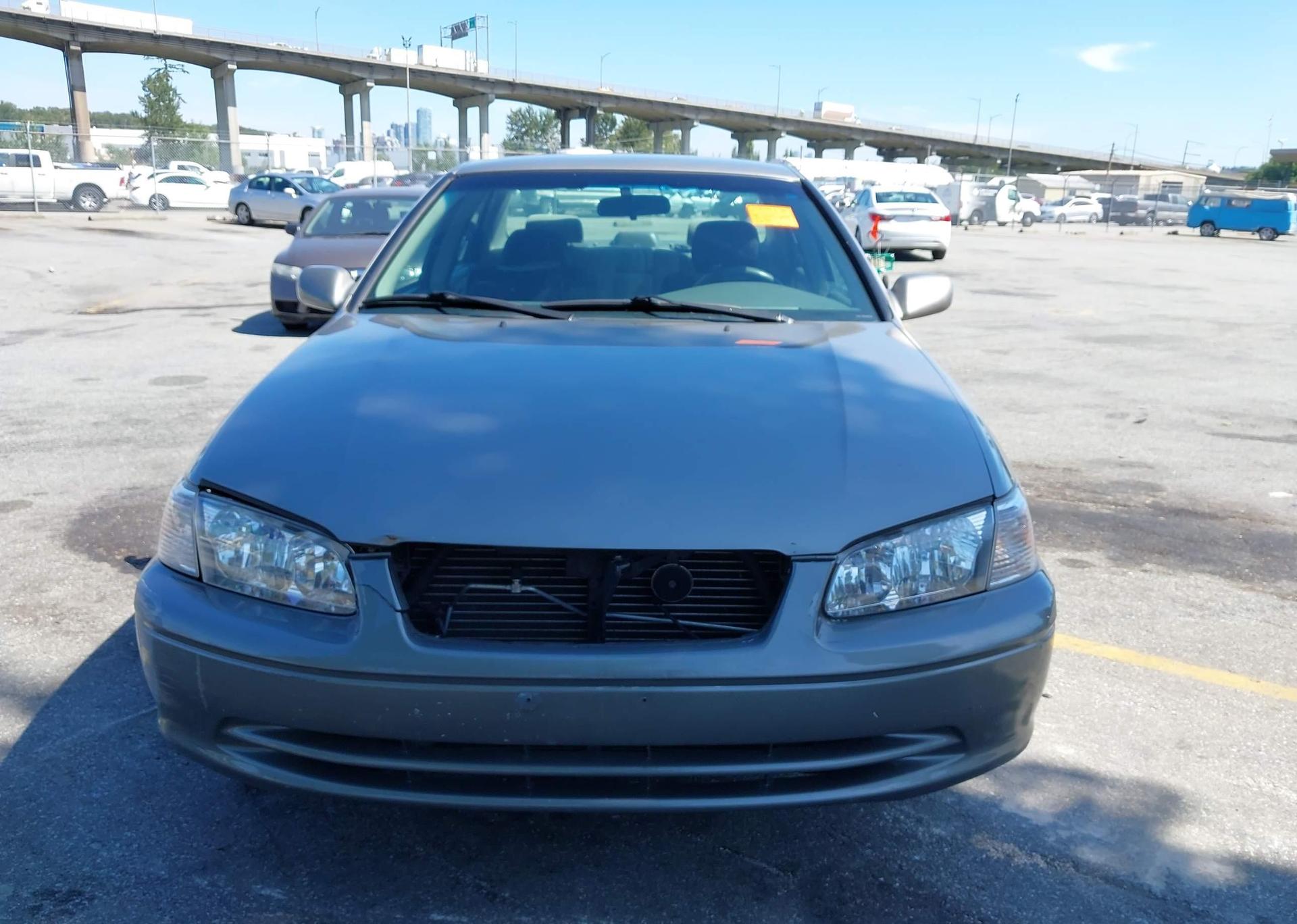 2000 TOYOTA CAMRY