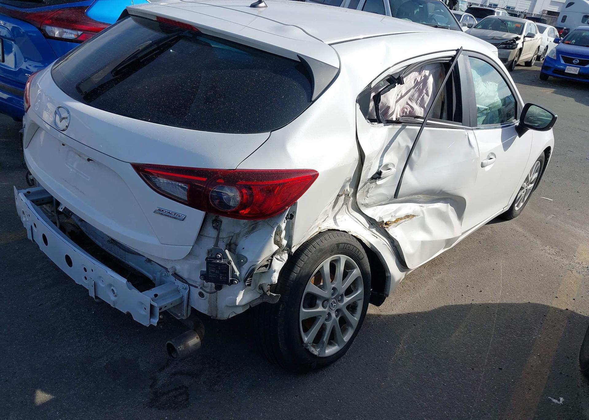 2017 MAZDA 3 TOURING
