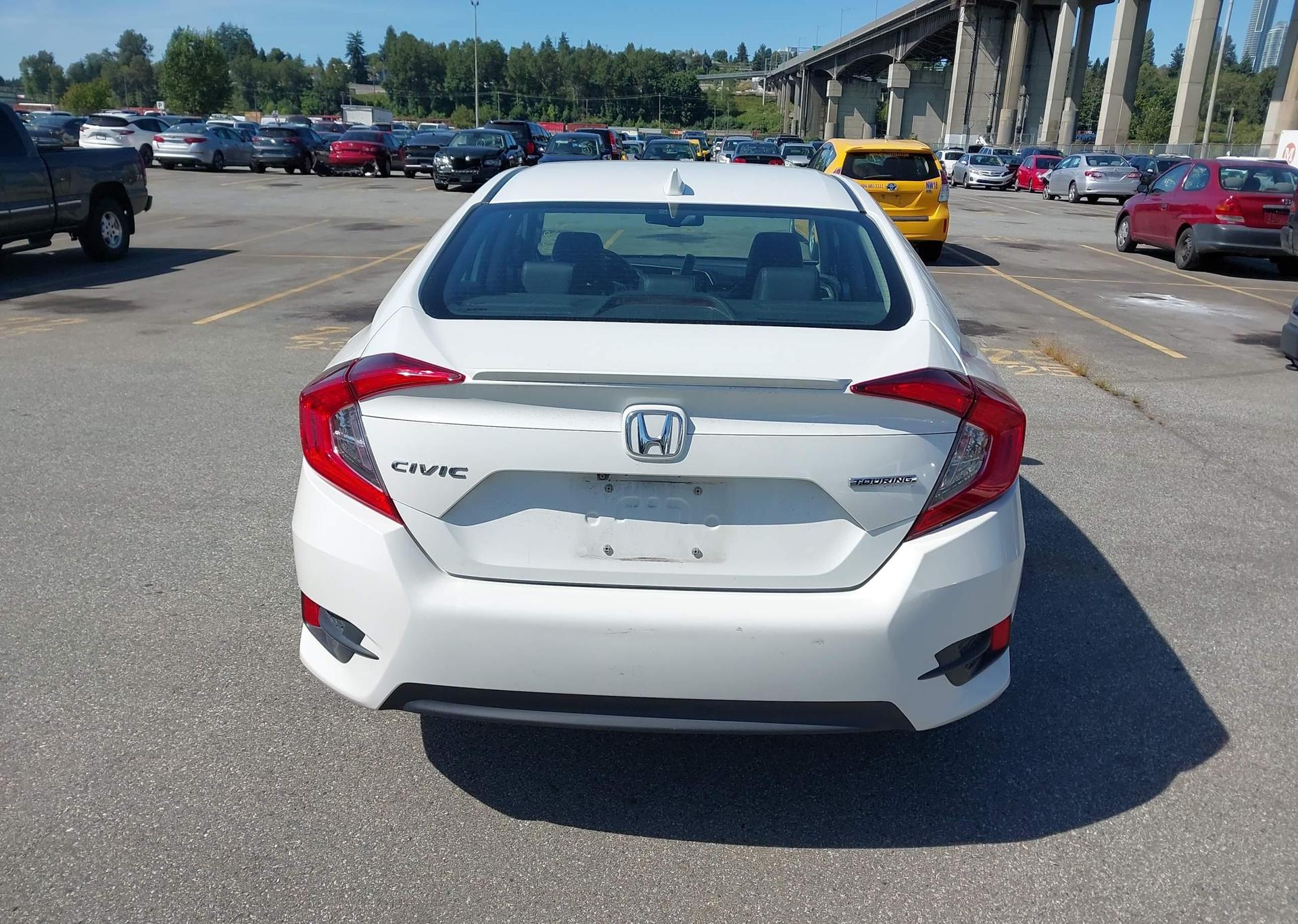 2016 HONDA Civic touring