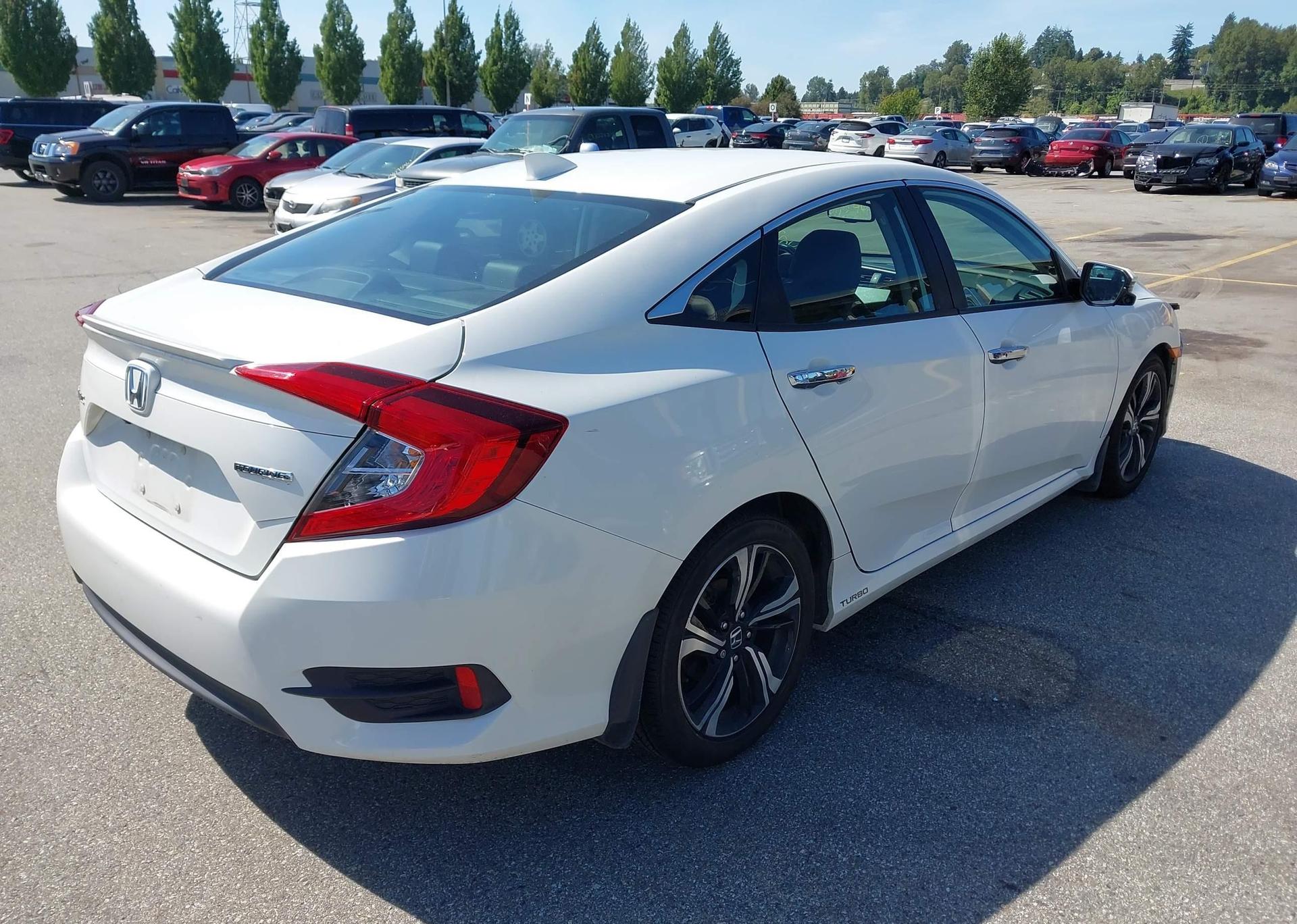 2016 HONDA Civic touring