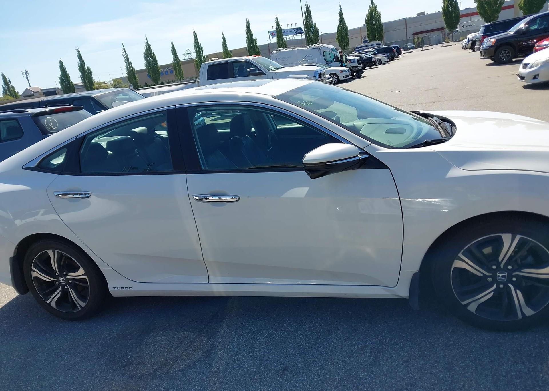 2016 HONDA Civic touring