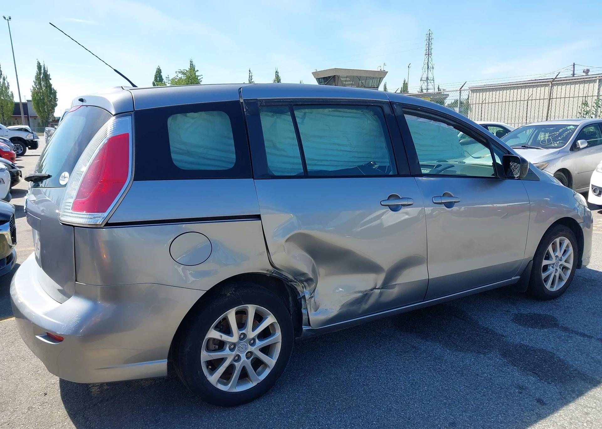2010 MAZDA 5