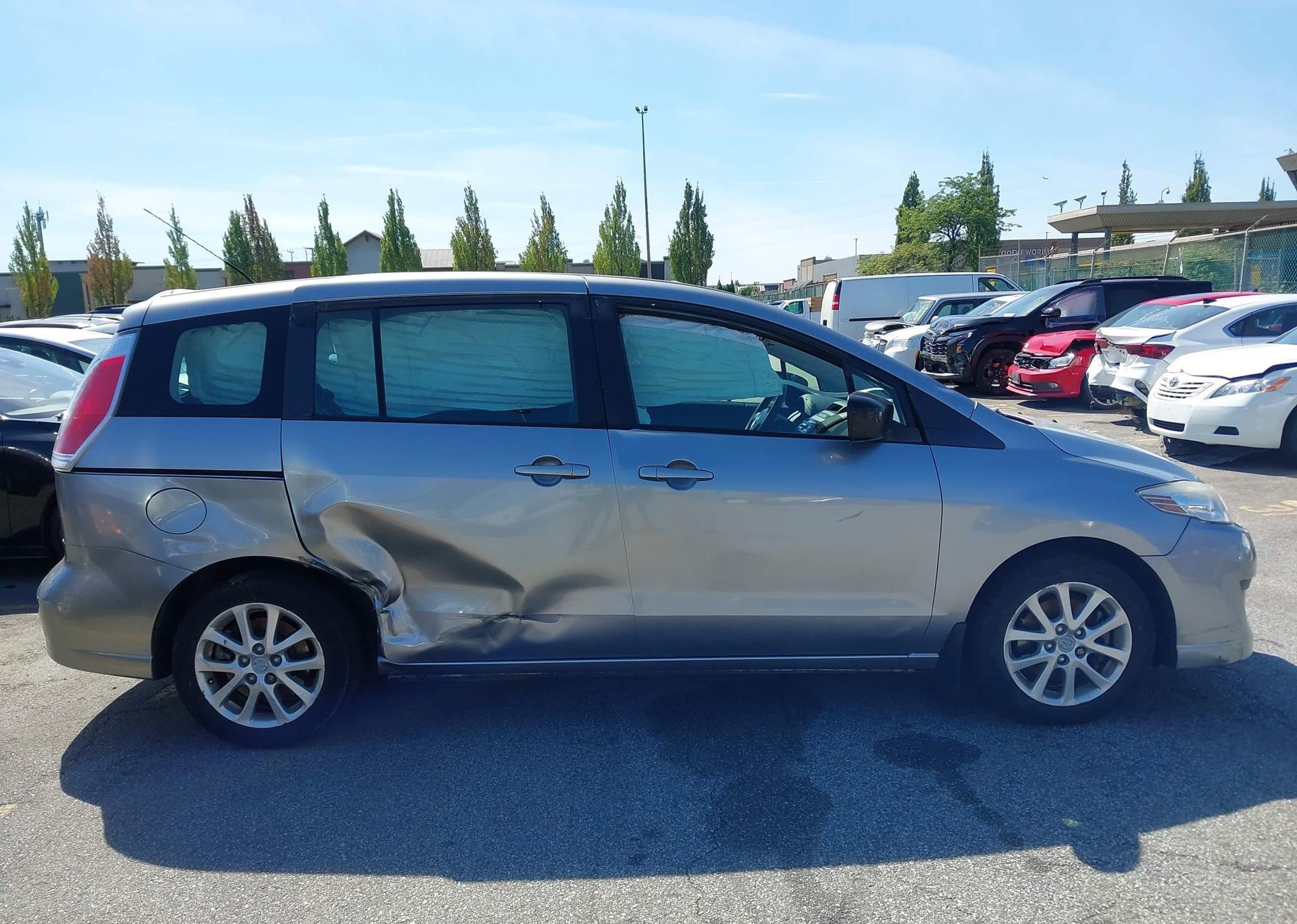 2010 MAZDA 5