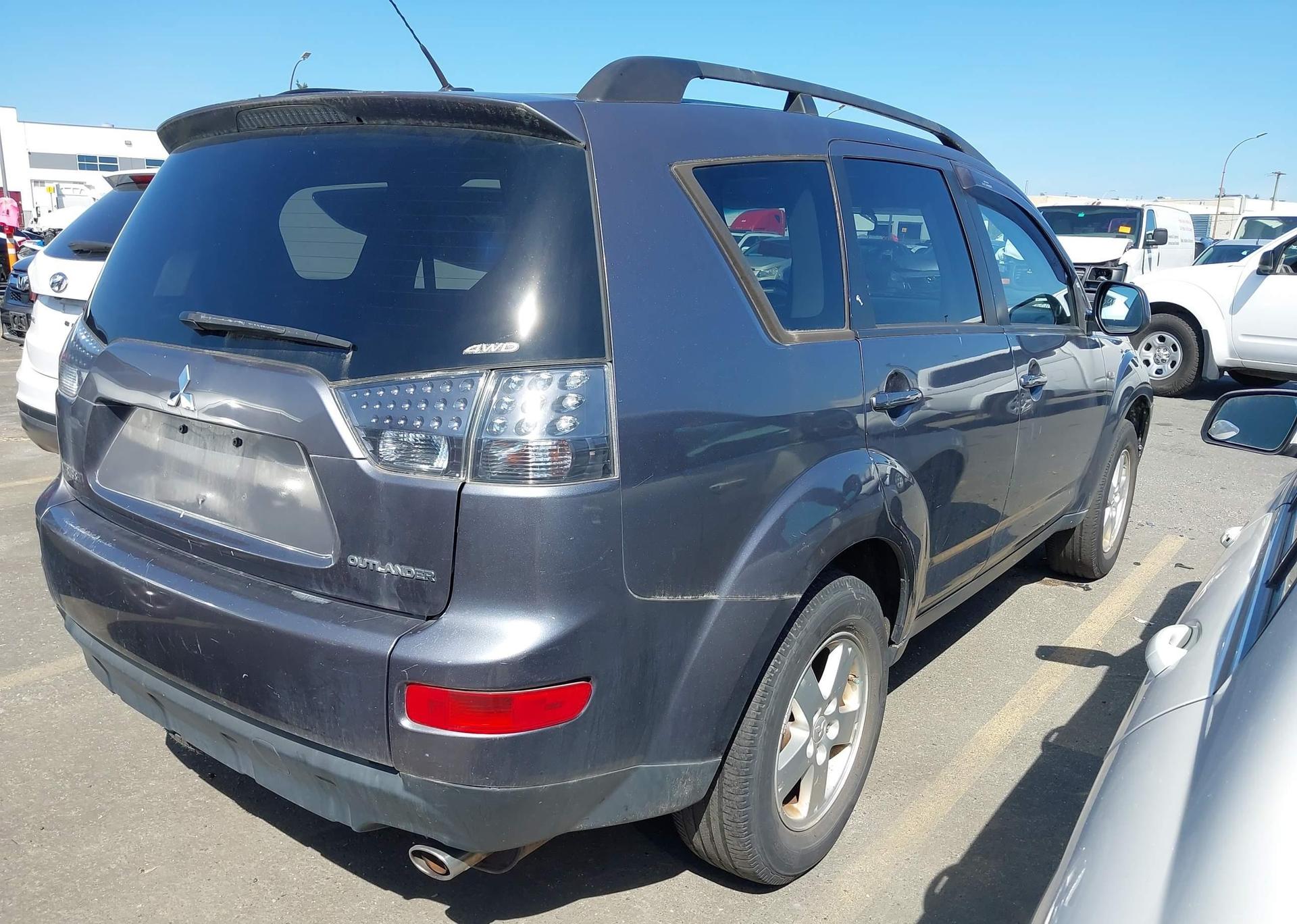 2008 MITSUBISHI OUTLANDER ES