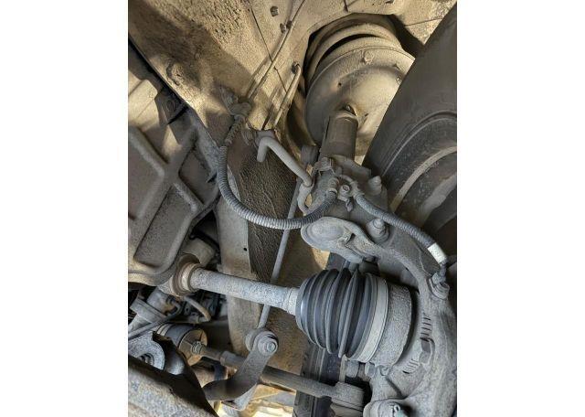 2011 KIA SEDONA LX