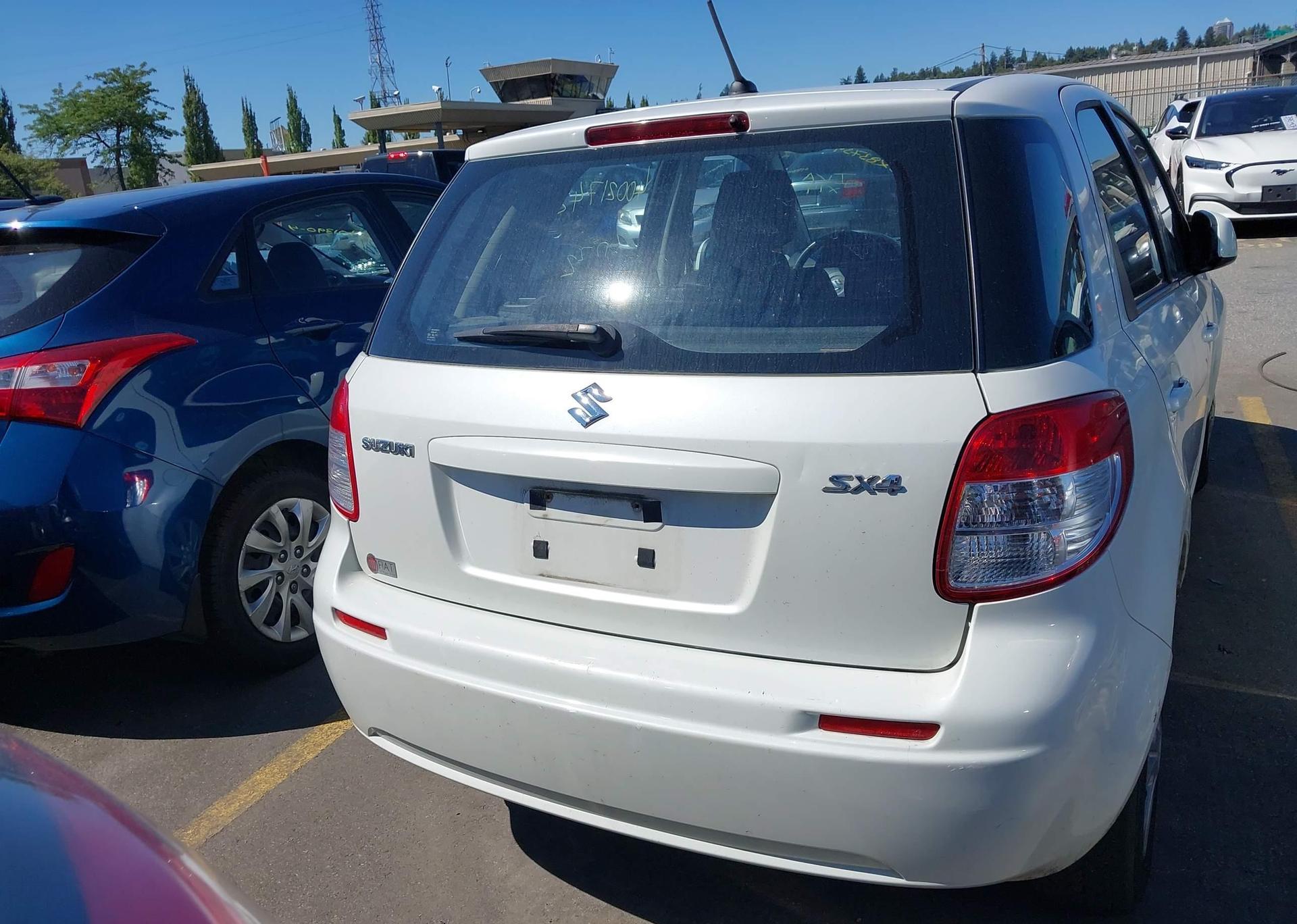 2009 SUZUKI SX4