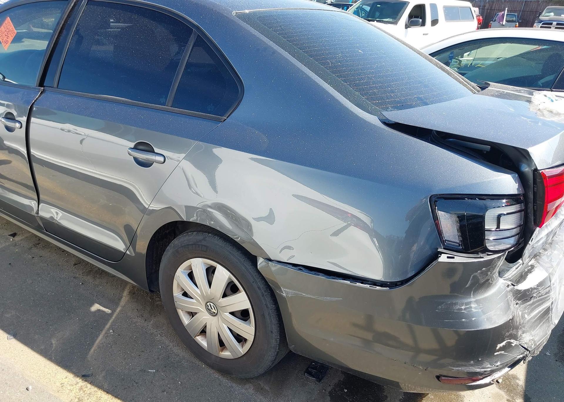 2016 VOLKSWAGEN JETTA S